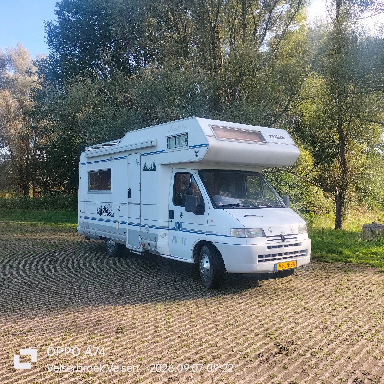 Pilote Alkoof Camper - Ruim en Comfortabel! Camper Peugeot, Standaard zit, Alkoof, 6 tot 7 meter, 5 tot 6 meter