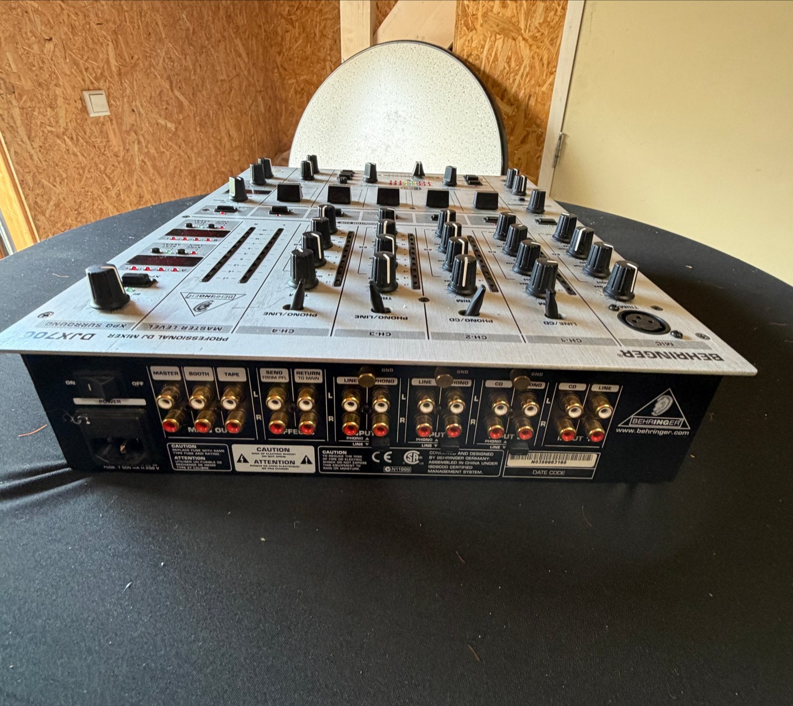 Behringer DJX 700 DJ-mixer - Werkt uitstekend, Muziek en Instrumenten, Ophalen of Verzenden, Gebruikt, Dj-set, Behringer