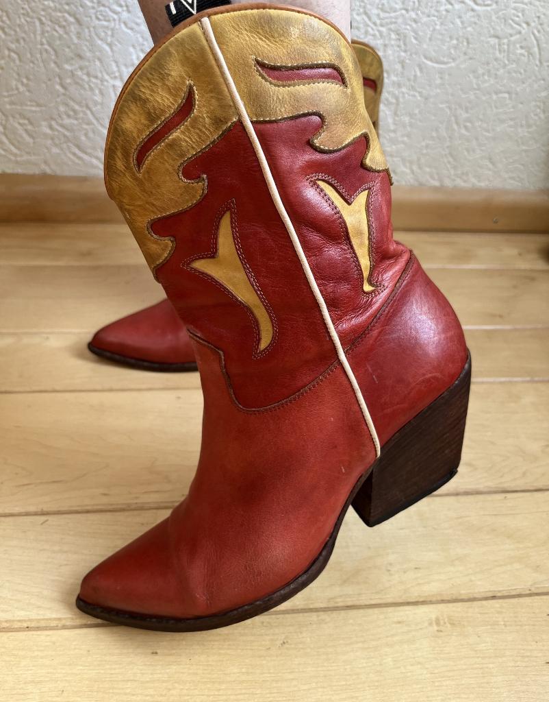 Elena Iachi enkel laarzen maat 39 cowboy rood okergeel leer, Verzenden, Gedragen, Rood, Elena Iachi
