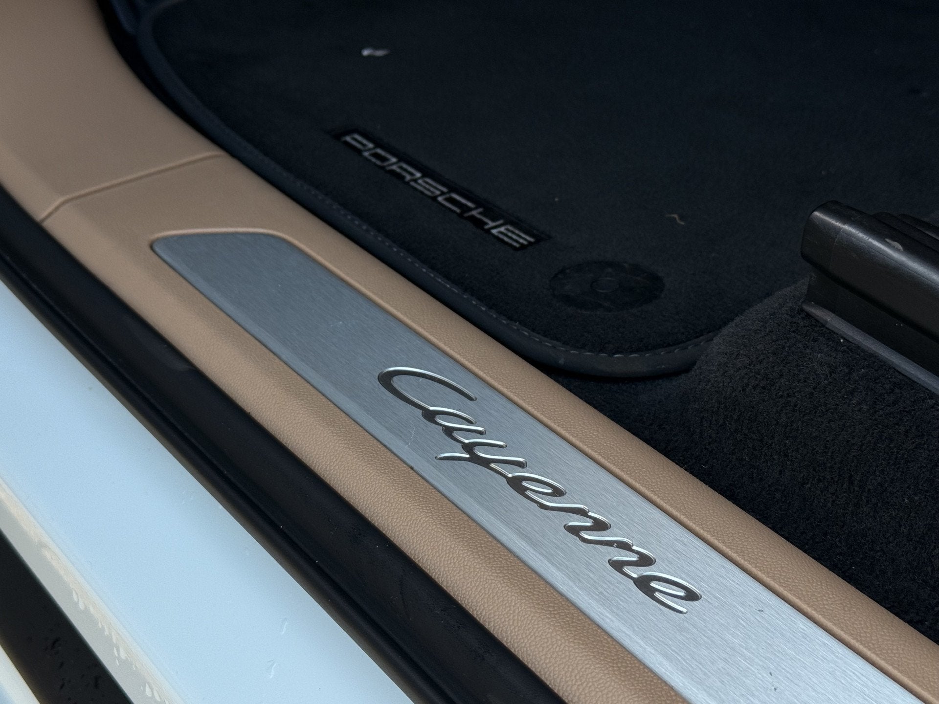 Foto 6 van Porsche Cayenne 3.0 | SportDesign | Pano | SportChrono | Luc