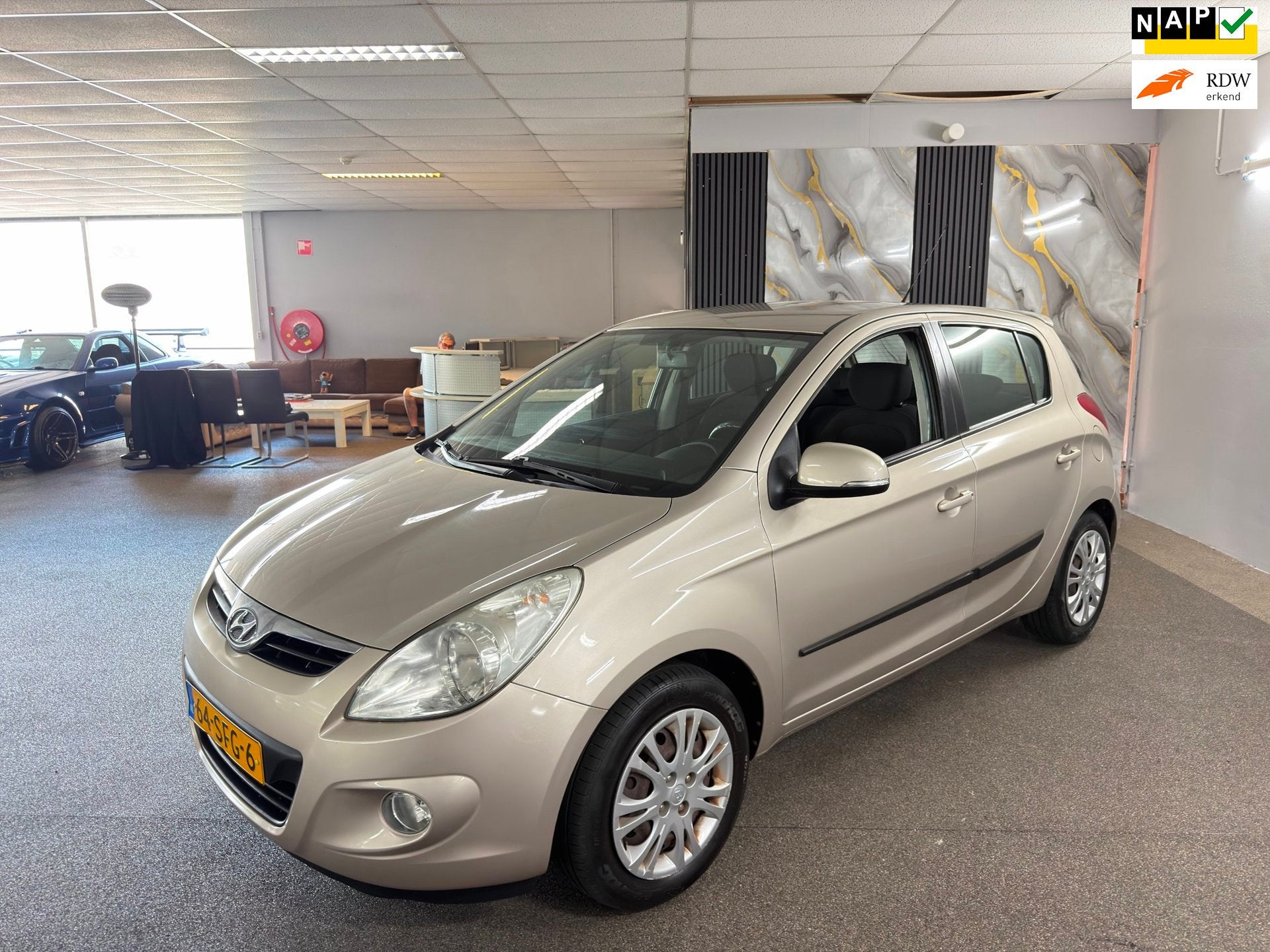 Hyundai I20 1.2i i-Motion Apk Nieuw,2e eigenaar,Airco,E-Rame