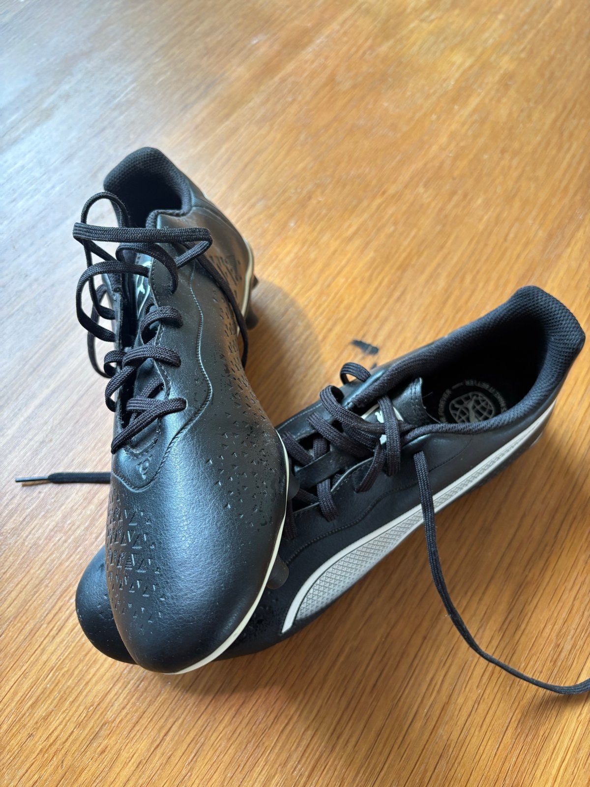 Nieuwe Puma voetbalschoenen maat 45, Ophalen of Verzenden, Nieuw, Schoenen