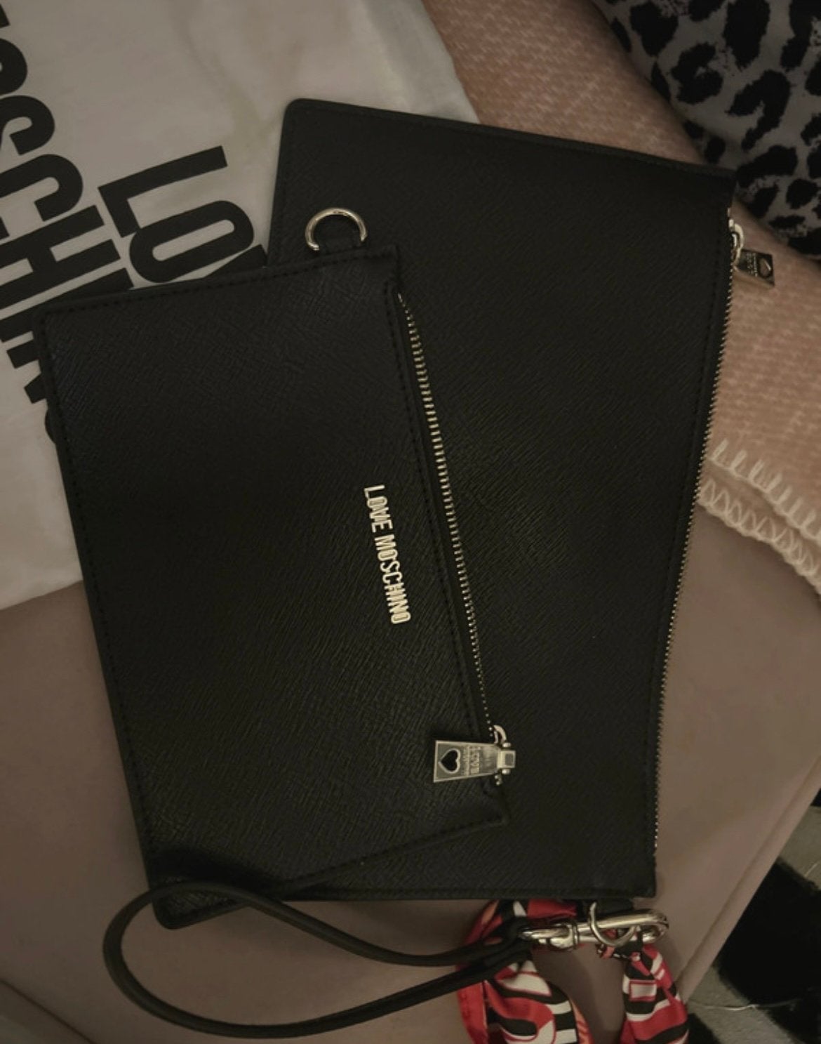 Moschino tasjes met stofzak, Overige merken, Zwart, Nieuw, Ophalen of Verzenden