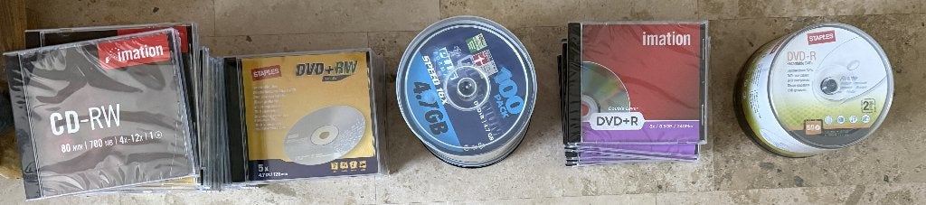 199x CD-RW / DVD-R / DVD+R / DVD+RW schijven, Computers en Software, Beschrijfbare discs, Ophalen of Verzenden, Nieuw, Cd