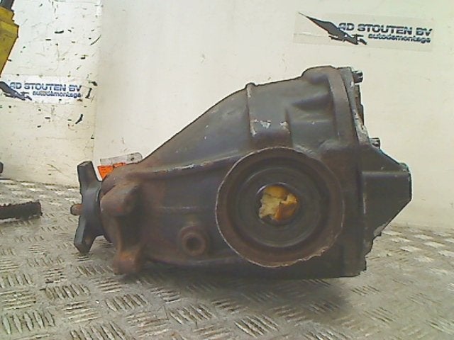 Cardan Achter Mercedes-Benz E (W211) 2006 A2303510005, Gebruikt, Mercedes-Benz AG, Mercedes-Benz, Mercedesstraße 120, Stuttgart 70372, , Duitsland