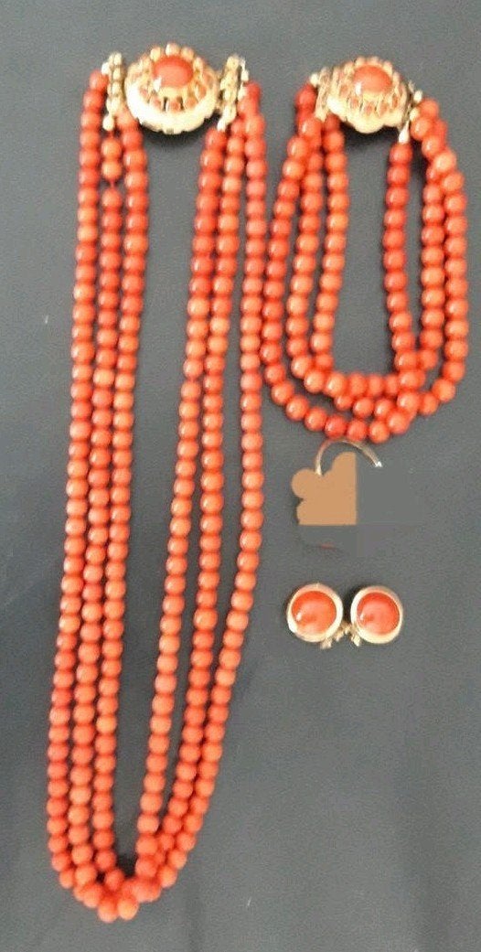 Bloedkoraal ketting Armband Oorbellen, Ophalen of Verzenden, Zo goed als nieuw, Rood, Goud