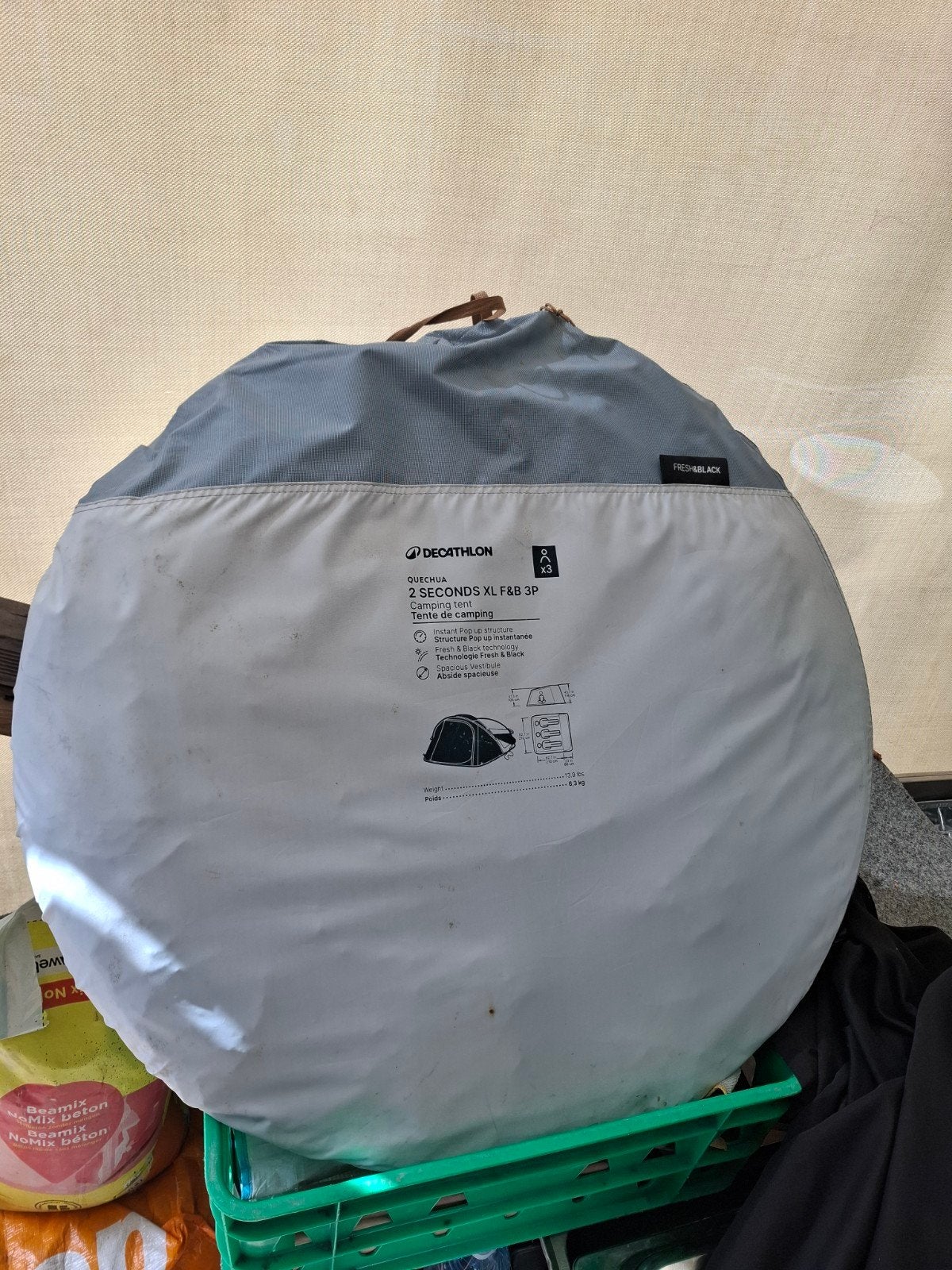 DECATHLON TENT  € 45, Caravans en Kamperen, Ophalen, Zo goed als nieuw, Tot en met 2