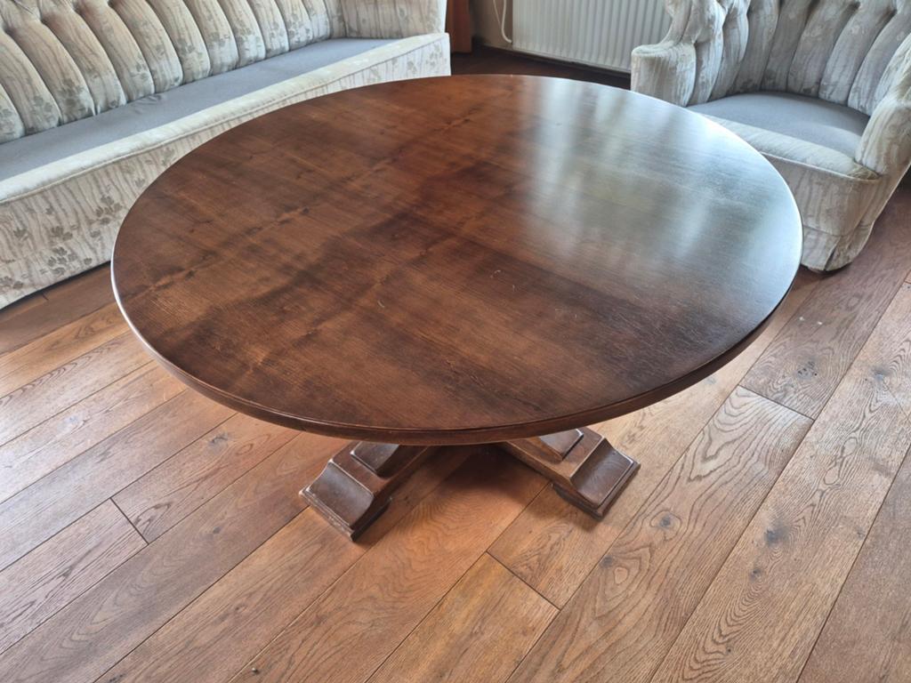 Ronde houten salontafel met kruispoot, Ophalen of Verzenden