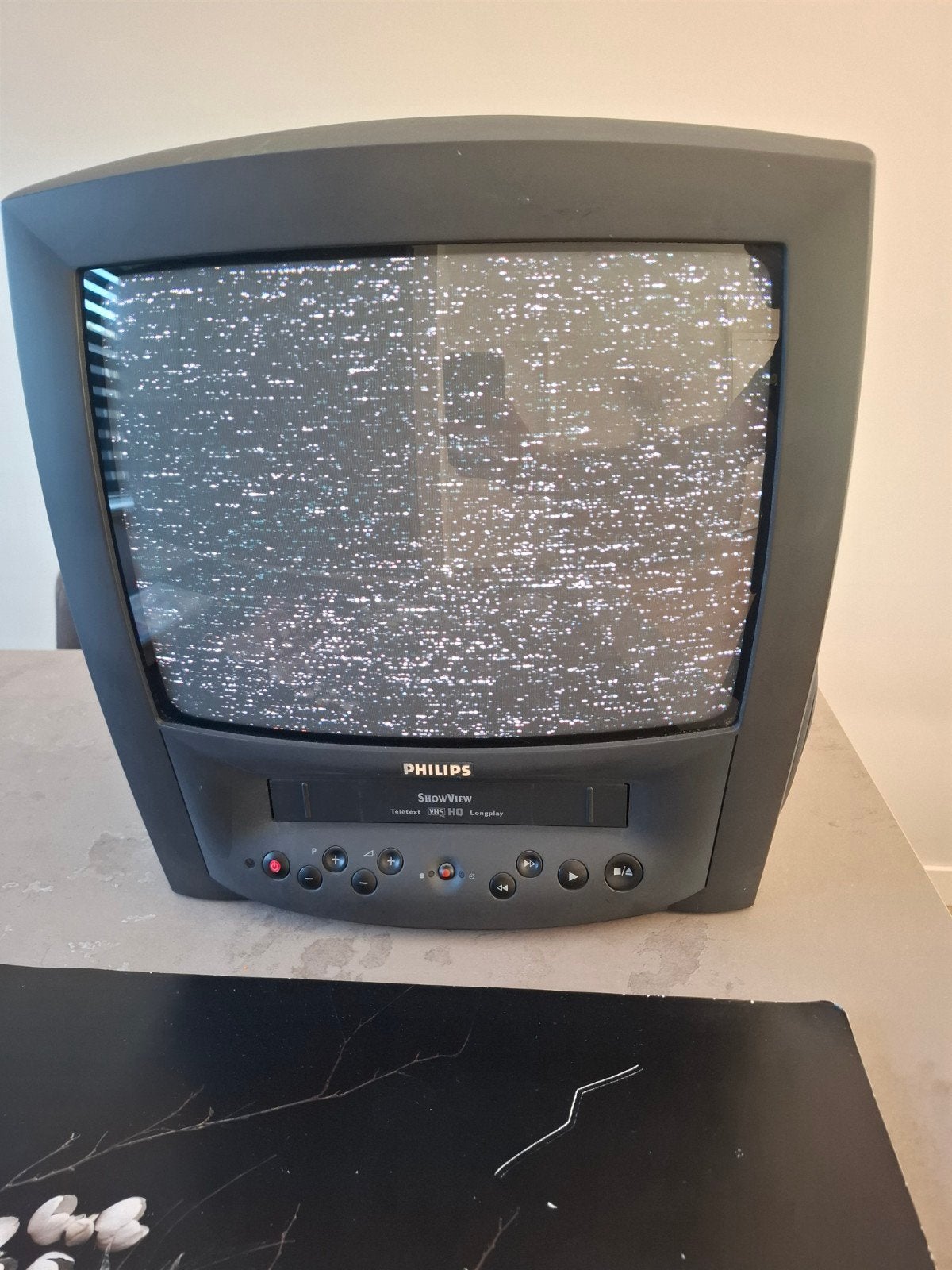 Vintage Philips CRT TV met ingebouwde VHS-speler., Ophalen, Gebruikt, Philips