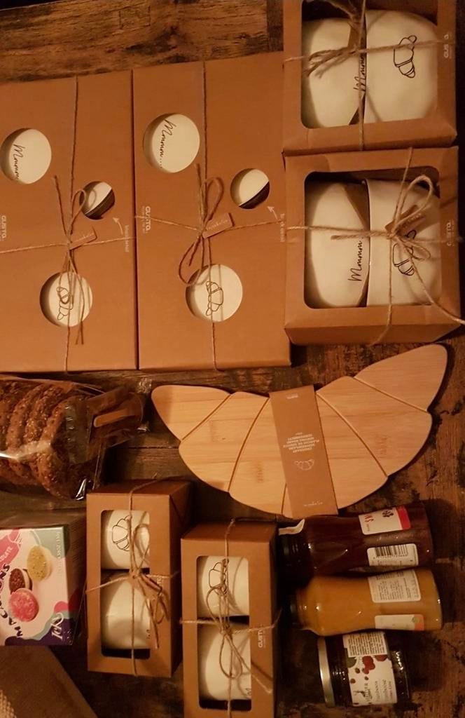Gusto Croissant Ontbijtservies 4 Kopschotels, 4 Schaaltjes,, Ophalen of Verzenden