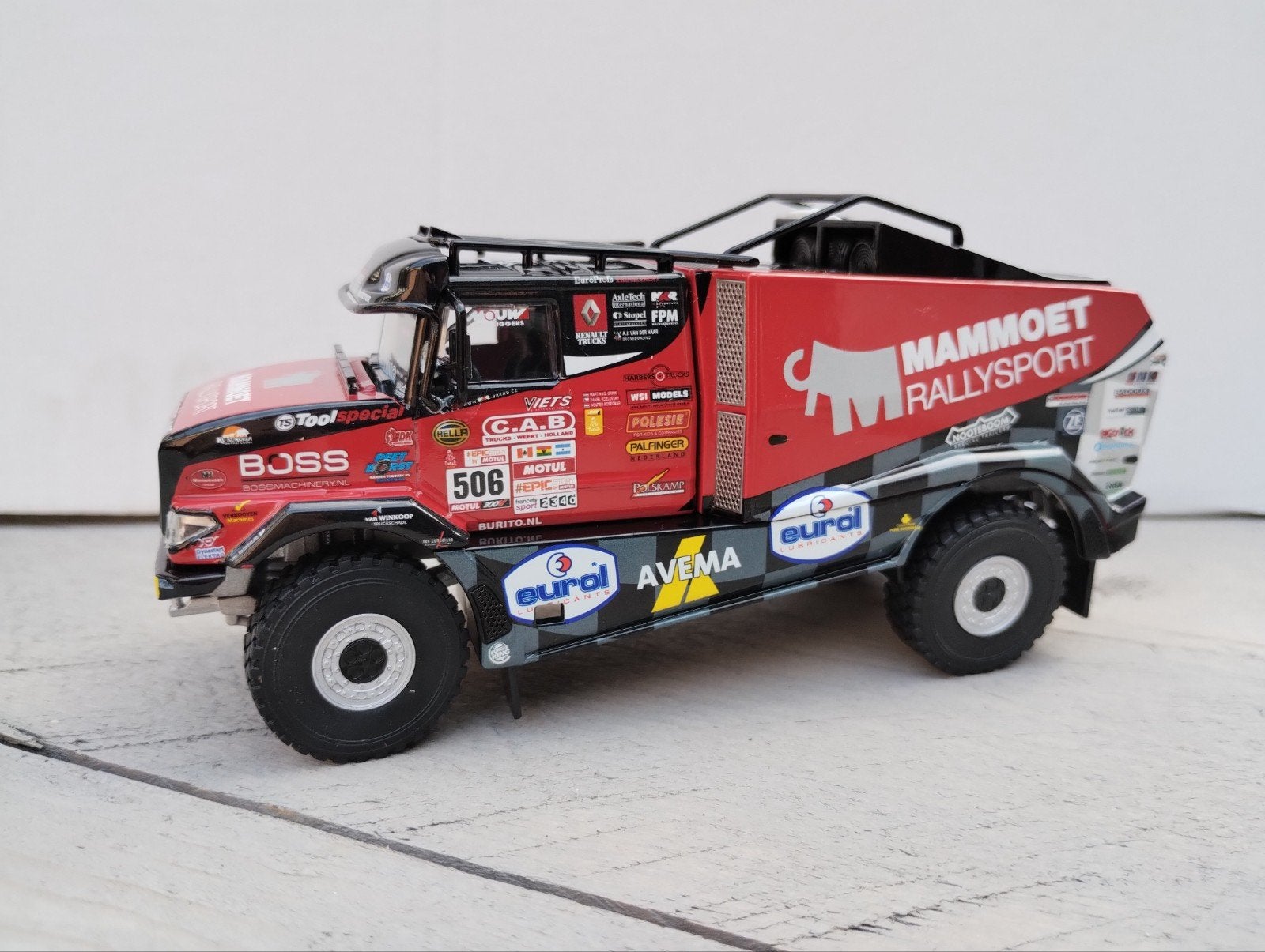 te koop WSI  Renault Dakar Rally truck van team mammoet 2018, Ophalen of Verzenden, Nieuw, Bus of Vrachtwagen, Wsi