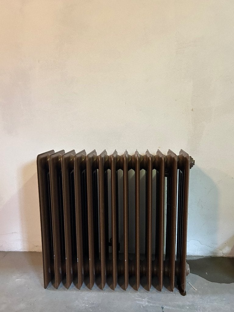 Vintage design radiator – bronsbruin – 68 x 60 cm, Ophalen, 30 tot 80 cm, Gebruikt, Radiator