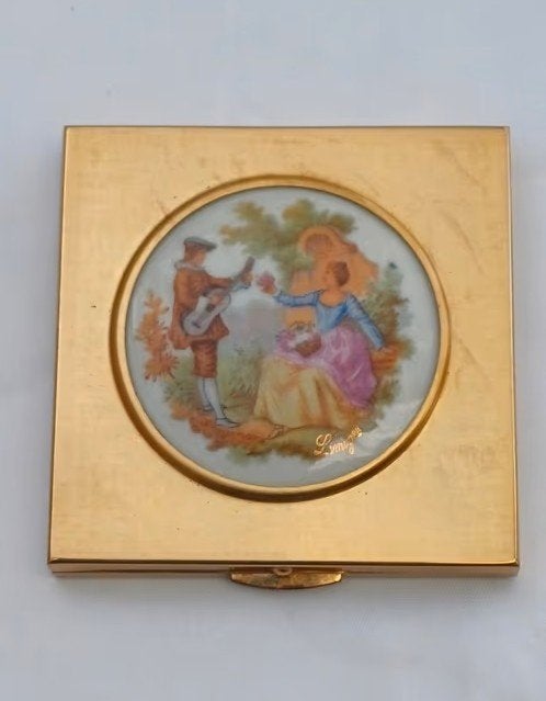 Limoge poederdoos met origineel cadeau doosje, Ophalen of Verzenden, Zo goed als nieuw