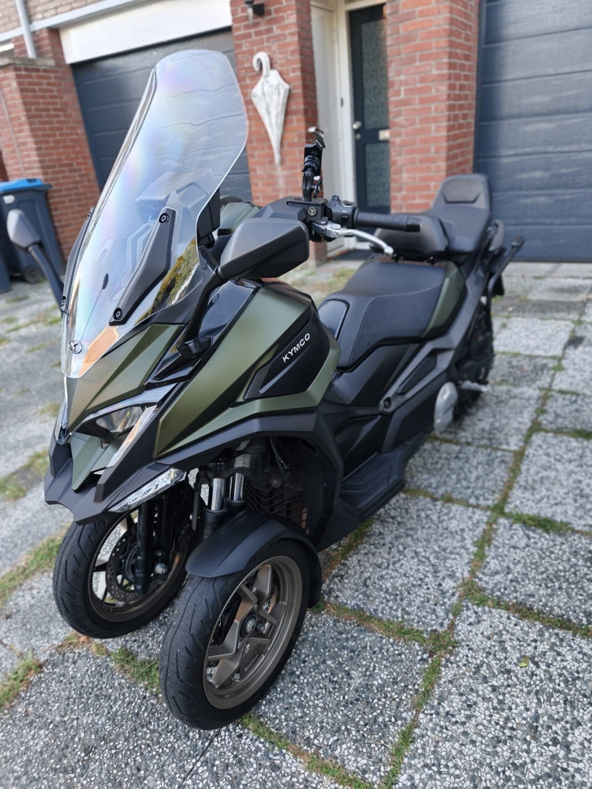 Kymco CV3 550i - Revolutionaire Driewieler Motorscooter, Ophalen, Overige modellen, Zo goed als nieuw, Benzine