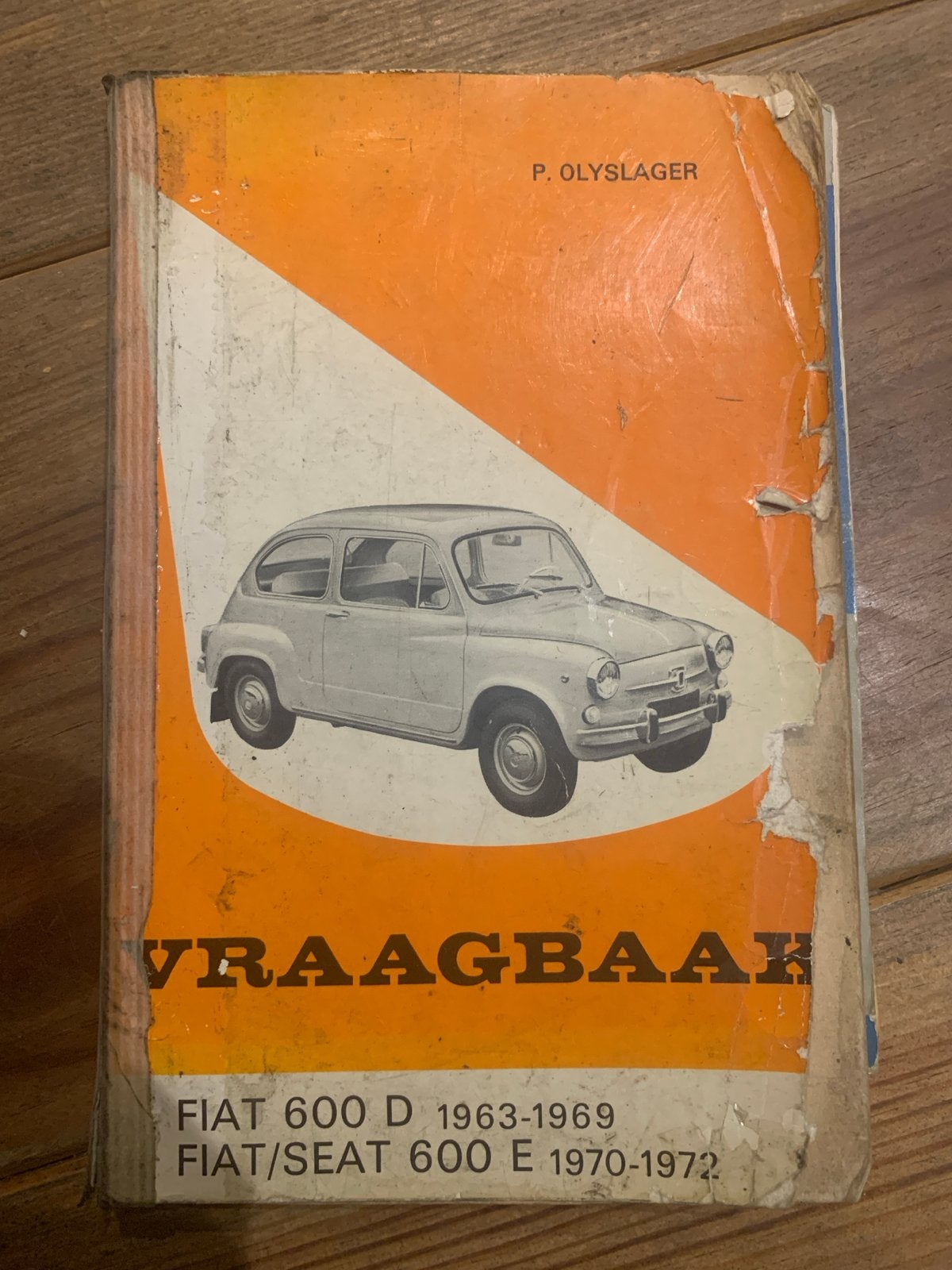 Vraagbaak Fiat 600 D (1963-1969) / Fiat/Seat 600 E (1970-197, Ophalen of Verzenden, Gelezen