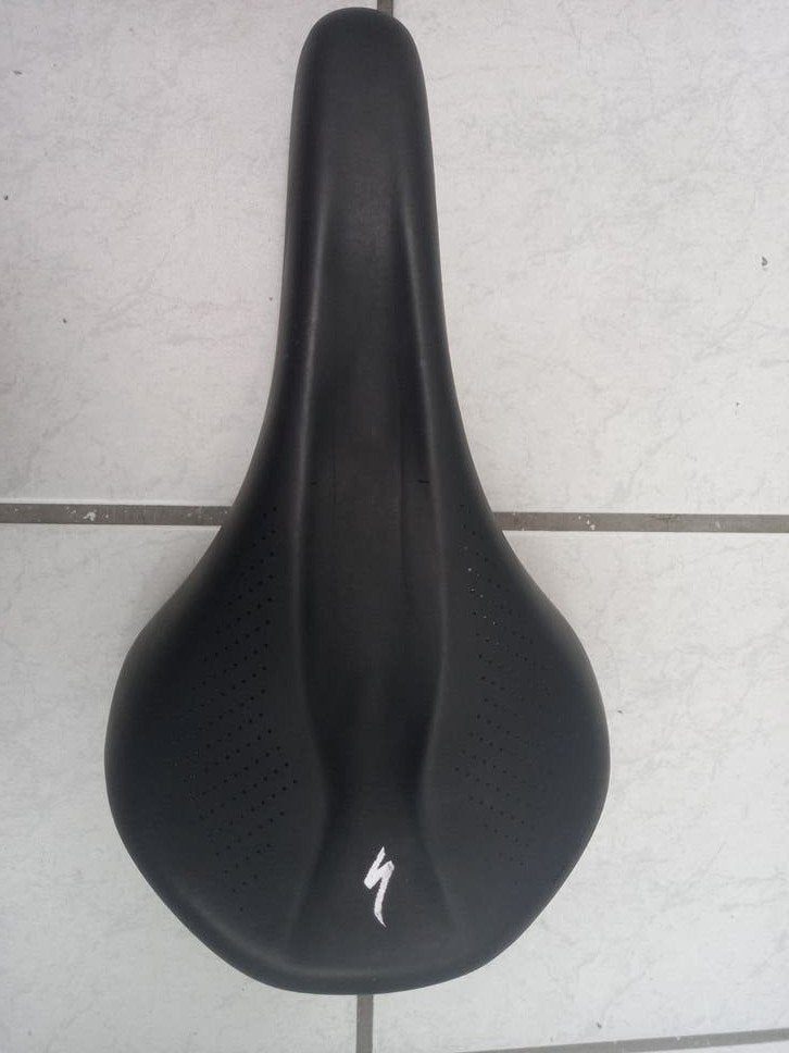 SPECIALIZED zadel Body. Geometry ( ZGAN), Ophalen of Verzenden, Zo goed als nieuw, Zadel, Specialized
