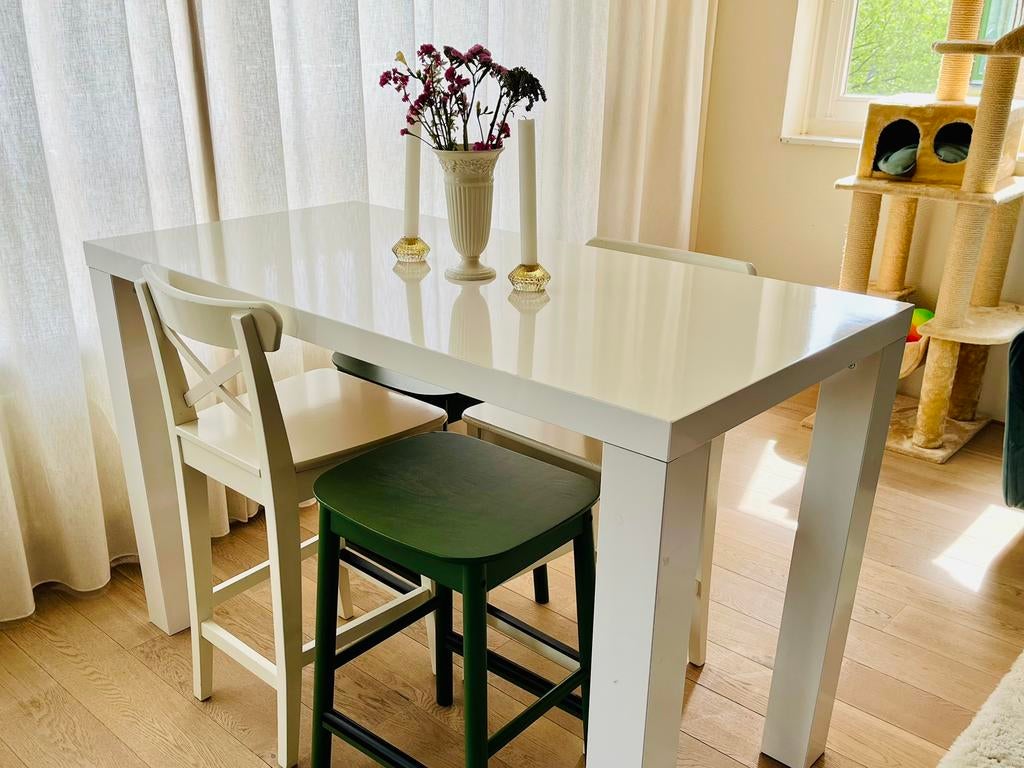 IKEA table + chairs, Ophalen, Zo goed als nieuw
