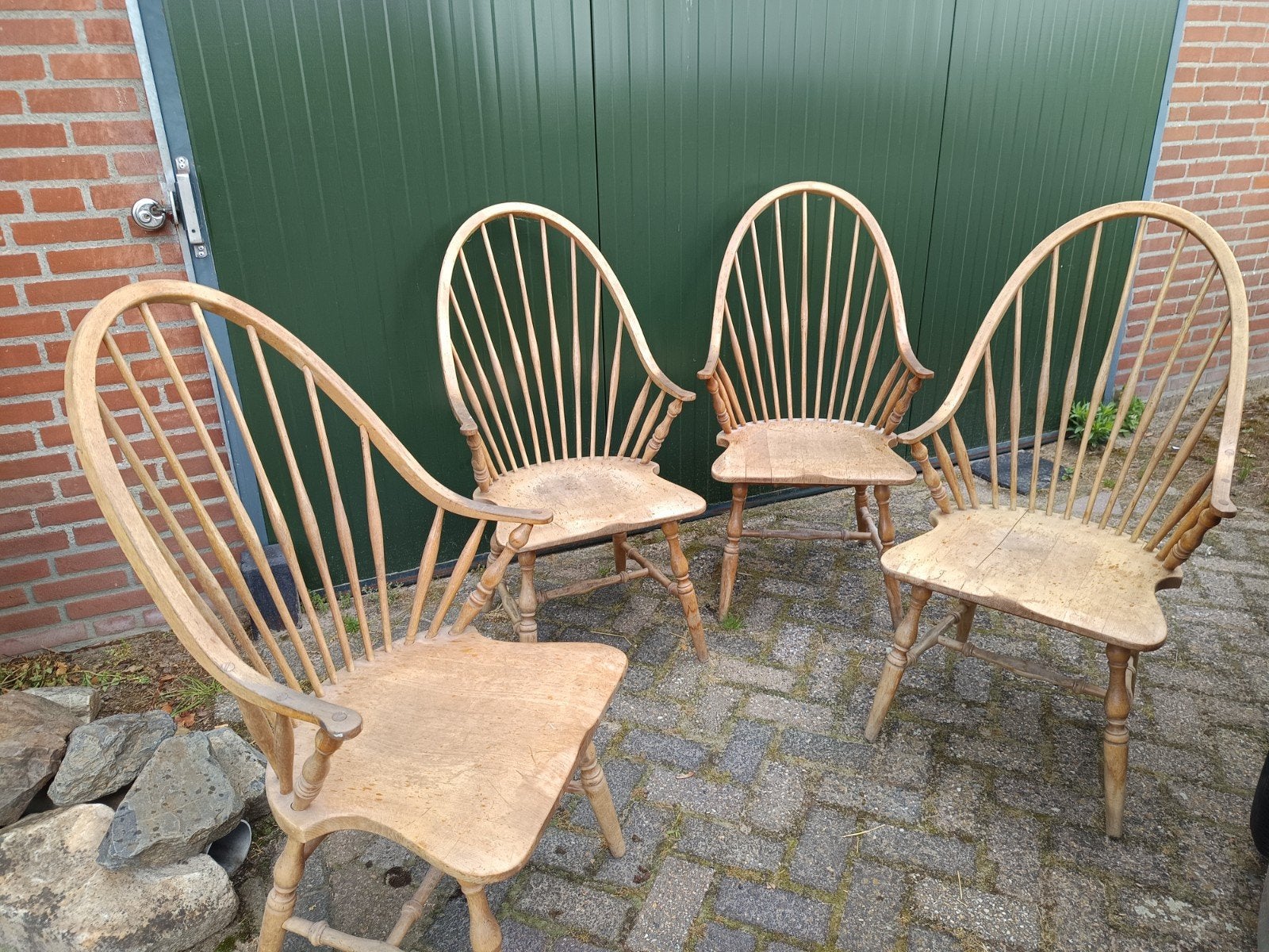 Set van 4 Engelse Windsor stoelen, lichte gebruikssporen, Ophalen
