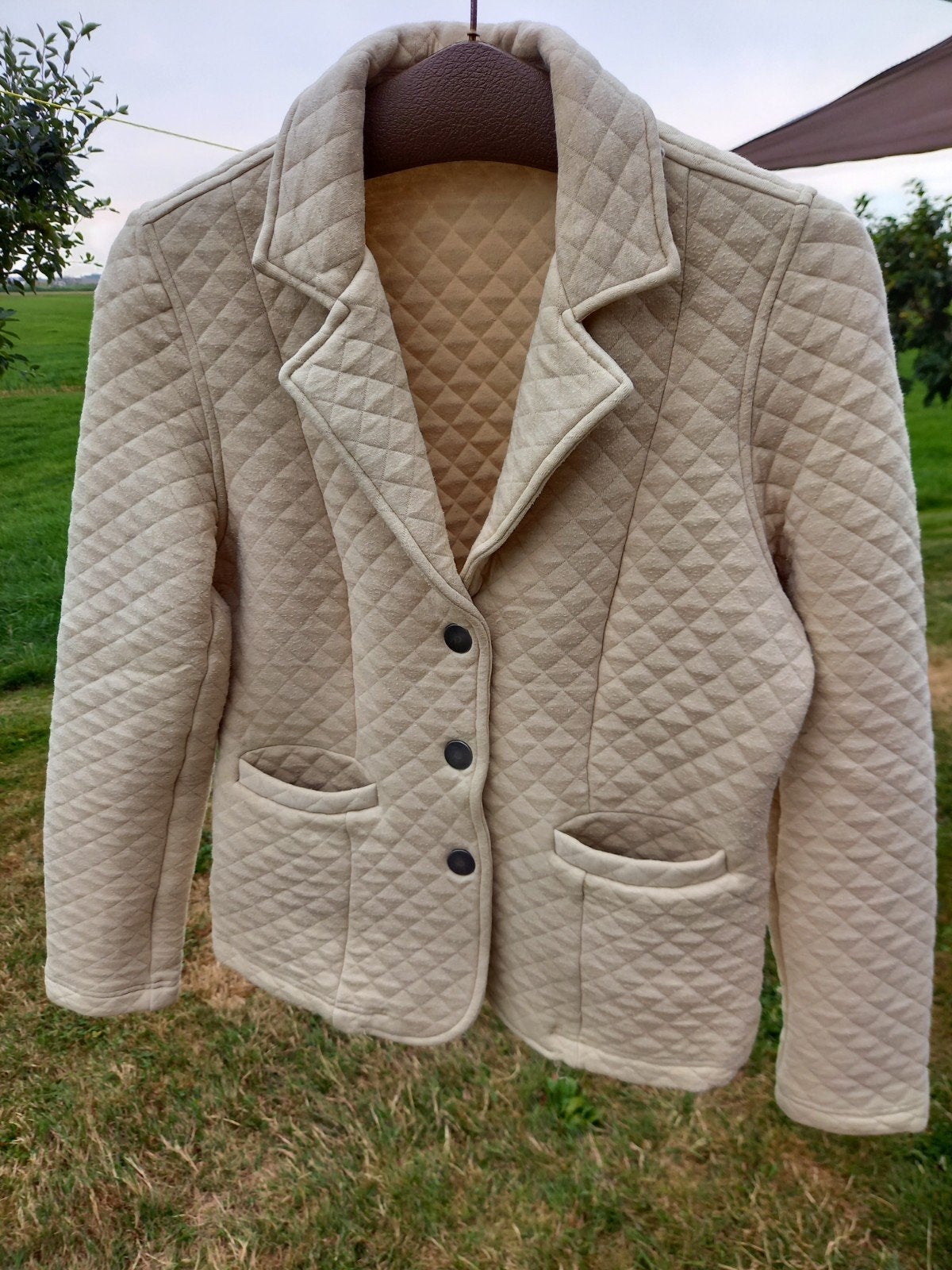 Ecru dames blazer  " Be Nice"   Maat m., Beige, Zo goed als nieuw, Jasje, Be Nice