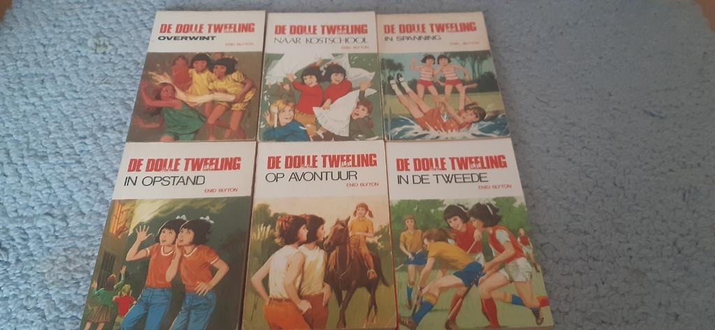 Complete serie de dolle tweeling van Enid Blyton, Boeken, Ophalen of Verzenden, Gelezen, Enid Blyton, Fictie