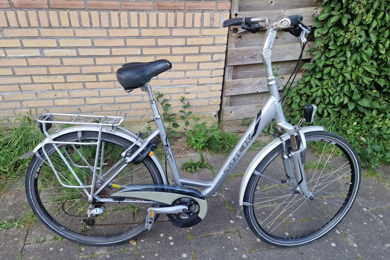 Trek navigator T500+ 24versn. Damesfiets 28 inch rijklaar, Ophalen, Zo goed als nieuw, Overige merken, Versnellingen