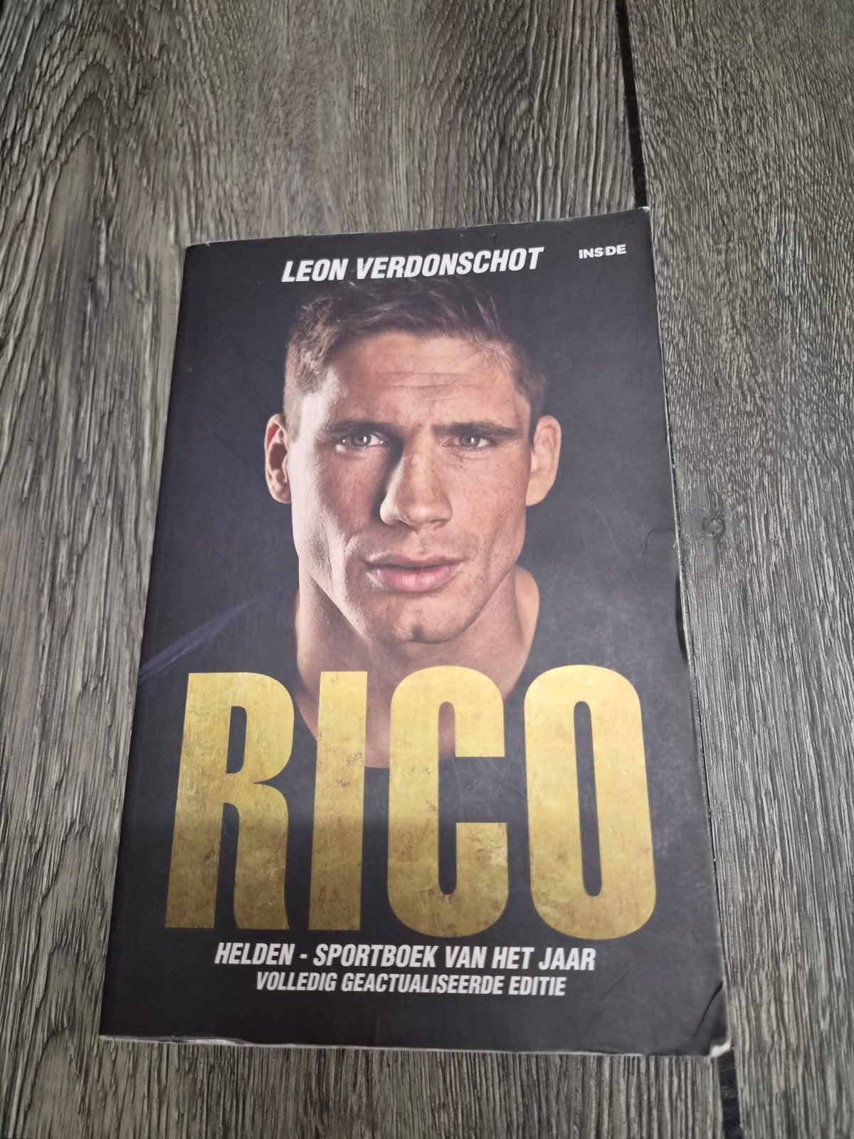 Rico Verhoeven: Helden - Sportboek van het Jaar, Ophalen of Verzenden, Gelezen, Leon Verdonschot, Vechtsport