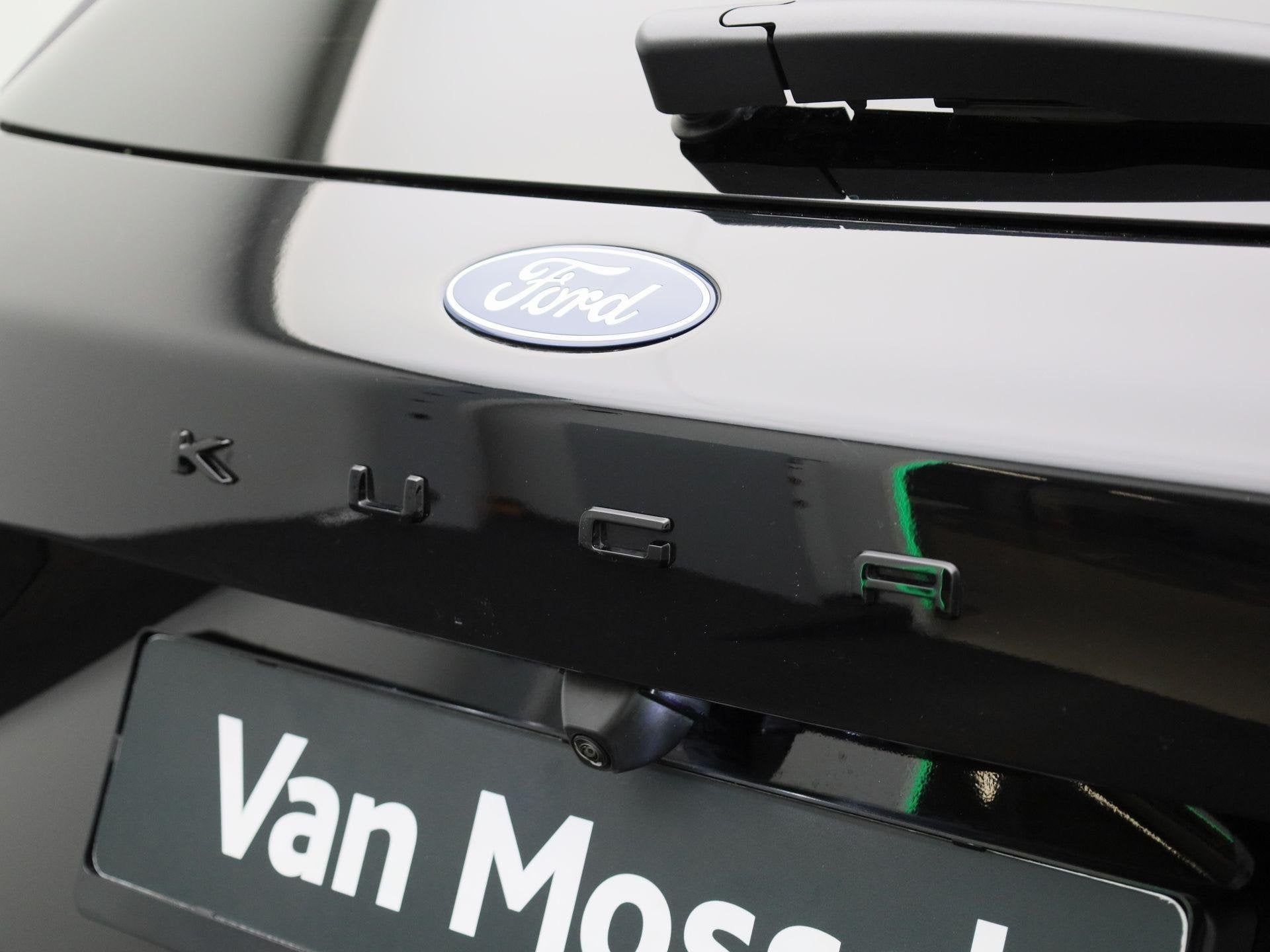 Foto 40 van Ford Kuga 2.5 PHEV ST-Line | Automaat | Verwarmde Voorstoele