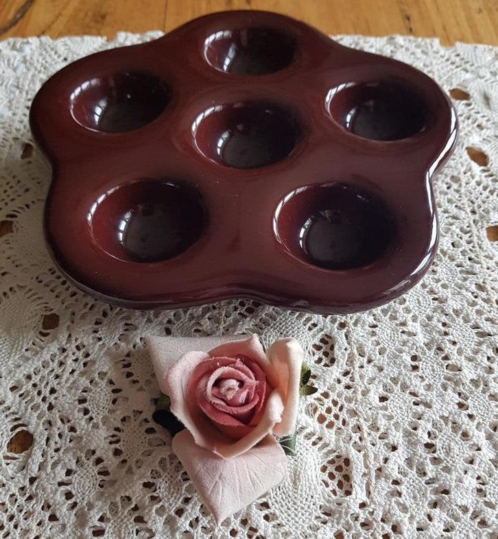 Chocolade bruin eierschaaltje/ eierbordje , 6 eieren, PASEN, Diversen, Pasen, Gebruikt, -, -, Ophalen of Verzenden