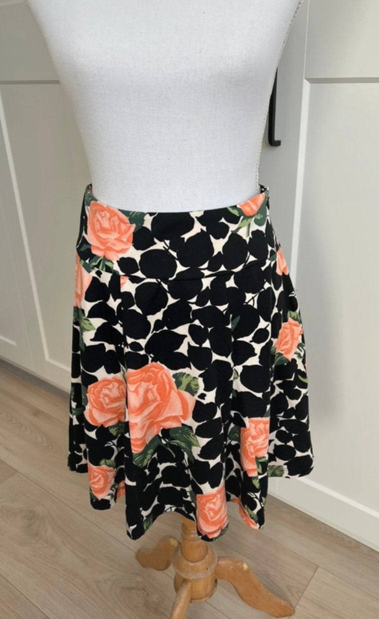 Nwst Rozen rok king louie, S, Kleding | Dames, Rokken, Ophalen of Verzenden, Zo goed als nieuw, Knielengte