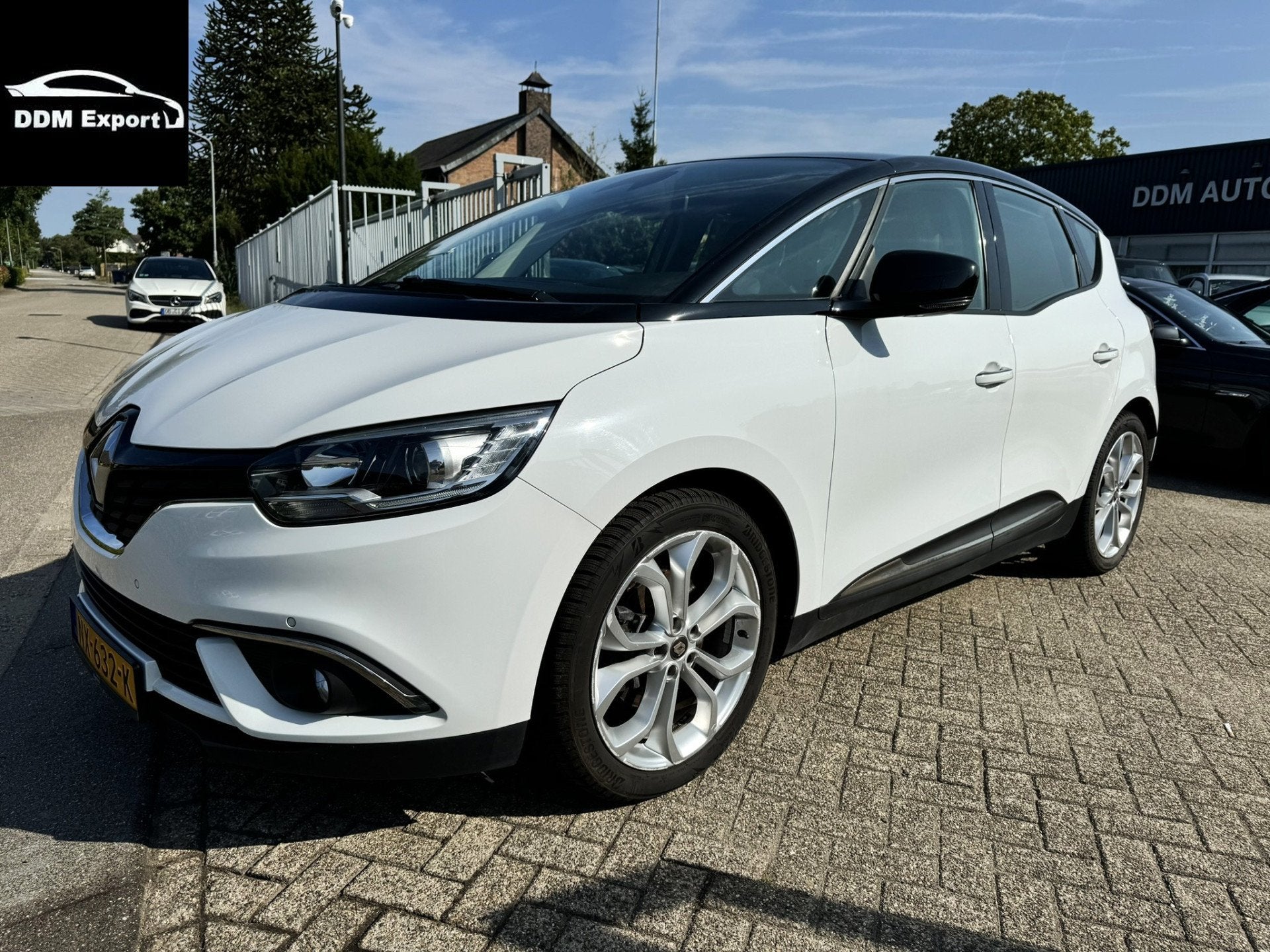 Renault Scénic TCe Zen LPGG3 | Xenon | Navi | Vision | Trek, Voorwielaandrijving, Stof, Gebruikt, Euro 6