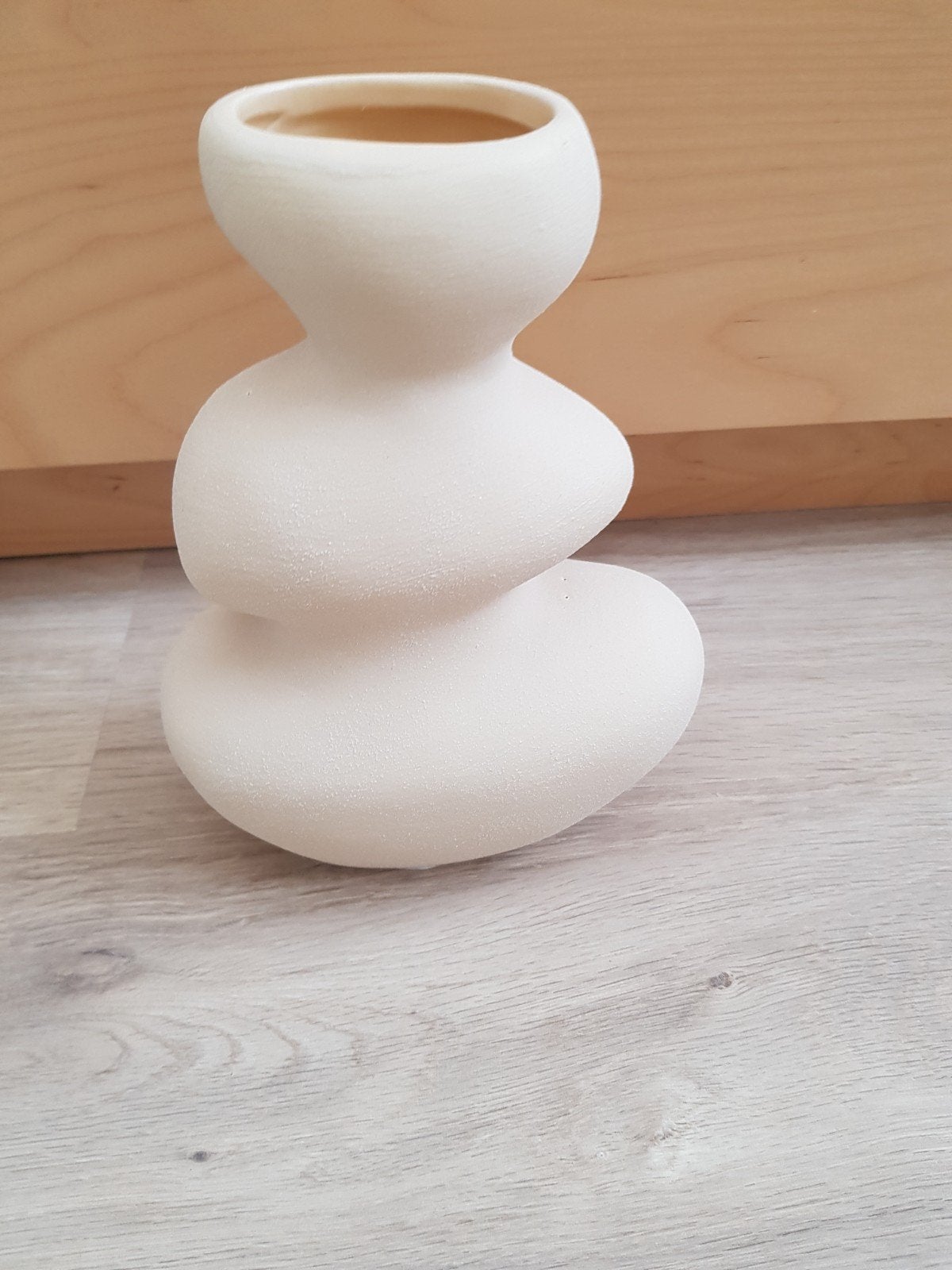 Mooie vaas, Ophalen of Verzenden, Zo goed als nieuw, Beige, Steen/keramiek