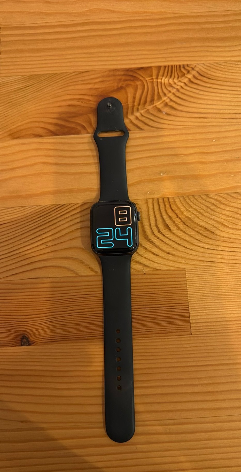 Apple Watch Series 5 44mm, Zwart, IOS, Zo goed als nieuw, Waterdicht