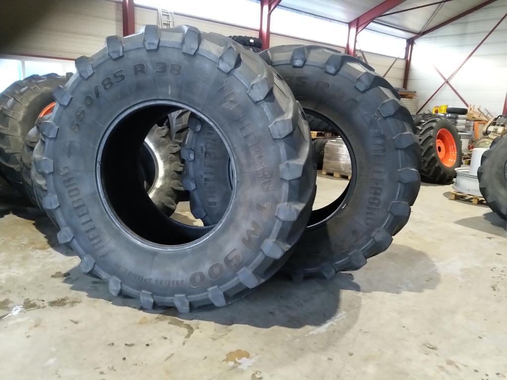 650/85 x R38 Trelleborg banden TM900, Zakelijke goederen, Niet ingevuld, Niet ingevuld, Niet ingevuld