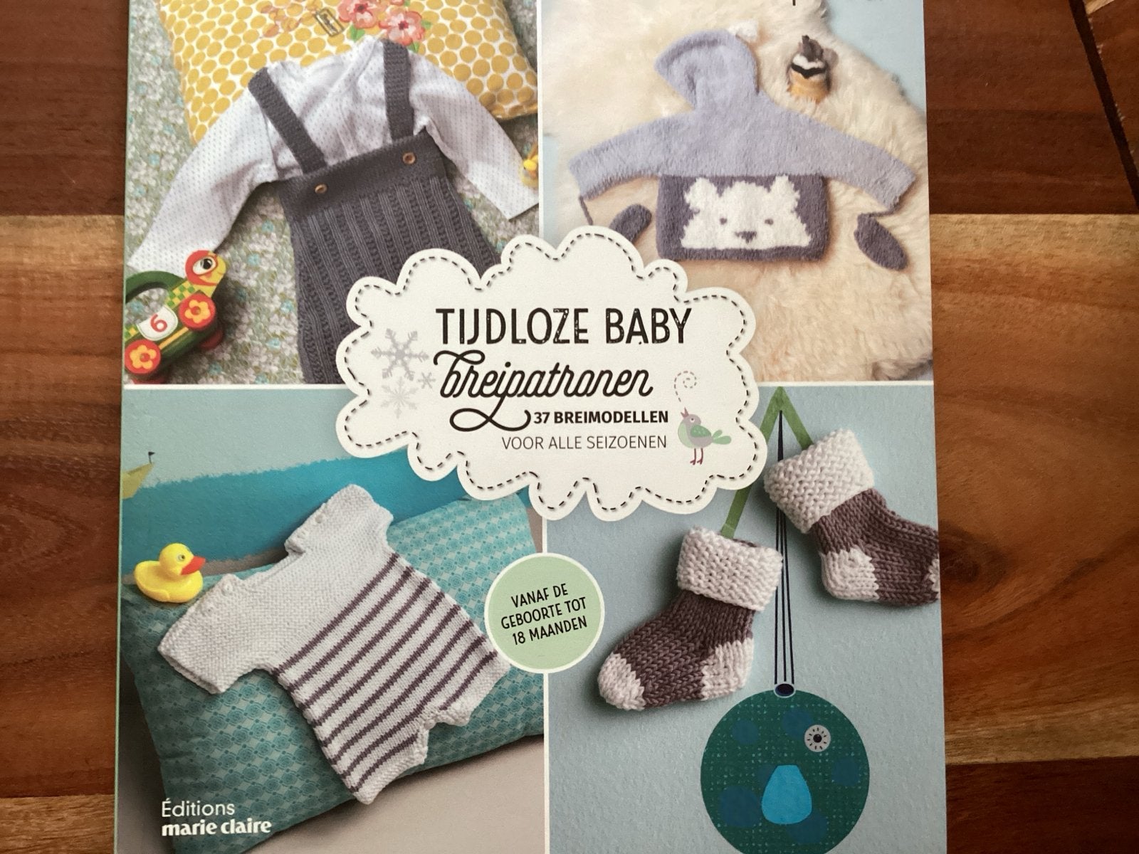 Tijdloze Baby Breipatronen - 37 Breimodellen, Ophalen of Verzenden, Gebruikt, Breien, Patroon of Boek