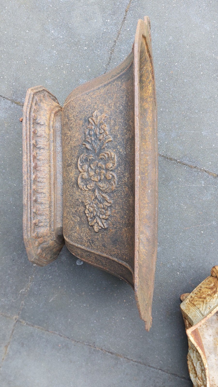 Antiek gietijzer jardiniere tuinschaal 60 cm, Ophalen of Verzenden