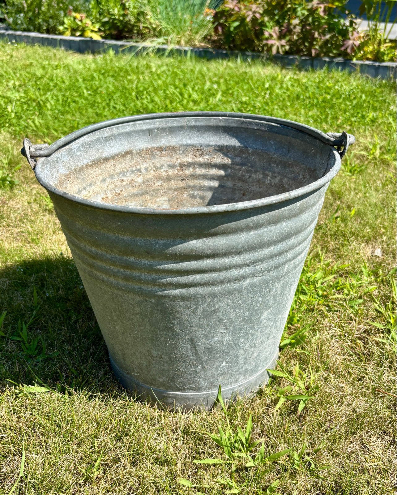 Vintage Zinken Emmer - Waterdicht en Decoratief, Ophalen, Gebruikt, Zink, Met handgreep
