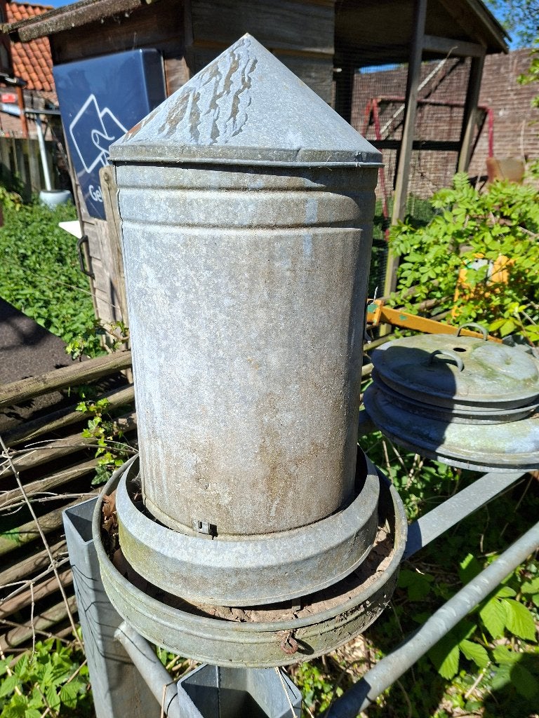 Zinken Voerbakken, Ophalen, Gebruikt, Drinken en Voederen, Nvt