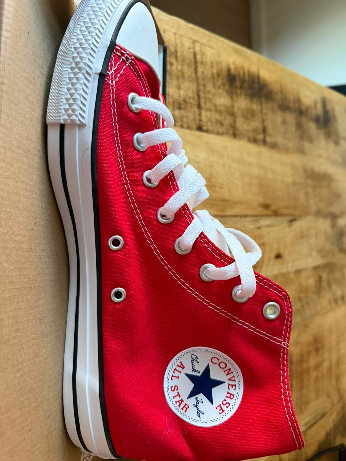 Nieuwe rode Converse All Star sneakers, maat 45, Ophalen of Verzenden, Nieuw, Overige kleuren, Sneakers of Gympen