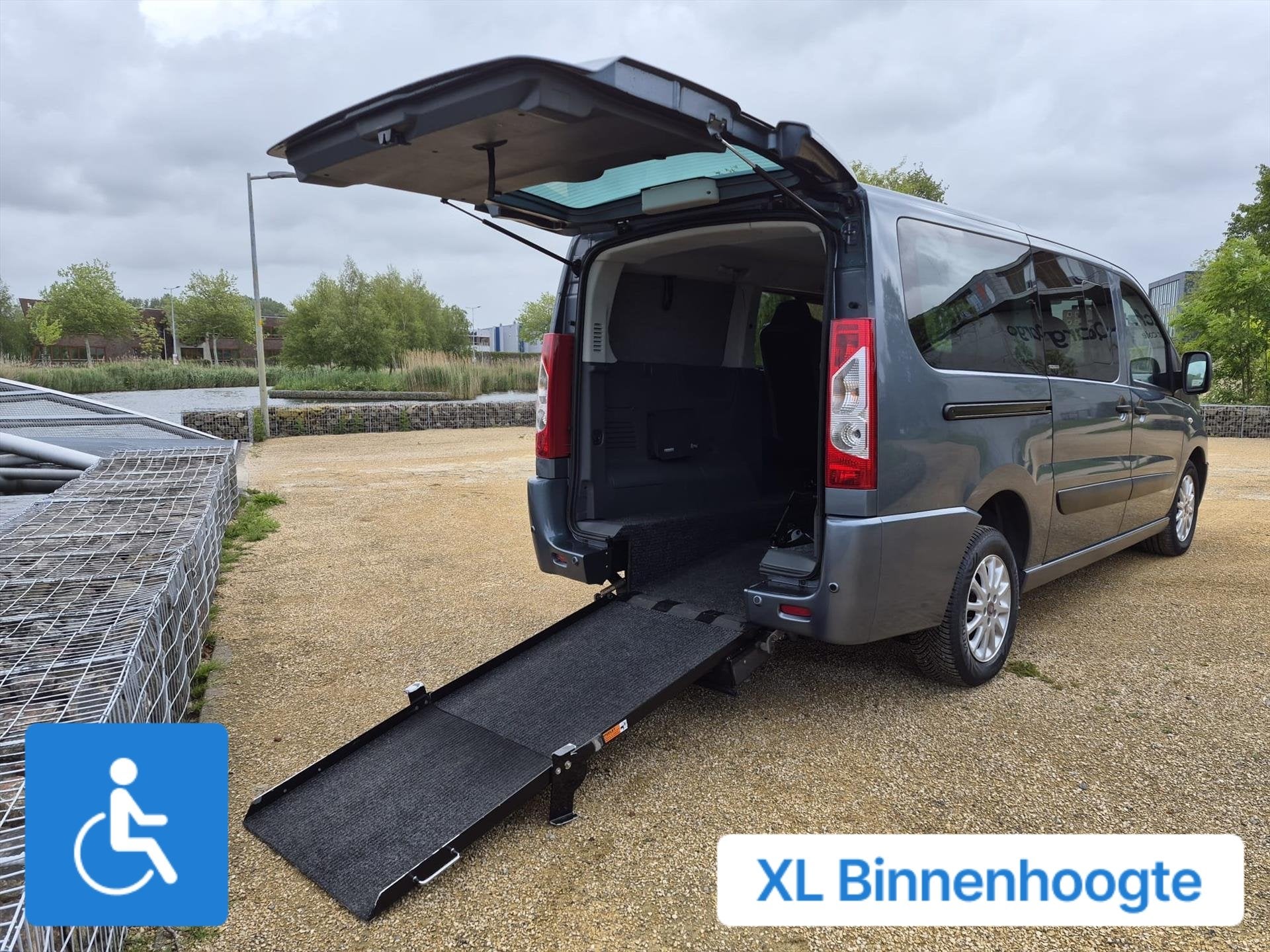 Fiat Scudo L2H1 Rolstoelbus XXL-Ombouw 150cm 5+1, Voorwielaandrijving, Stof, Gebruikt, 4 cilinders