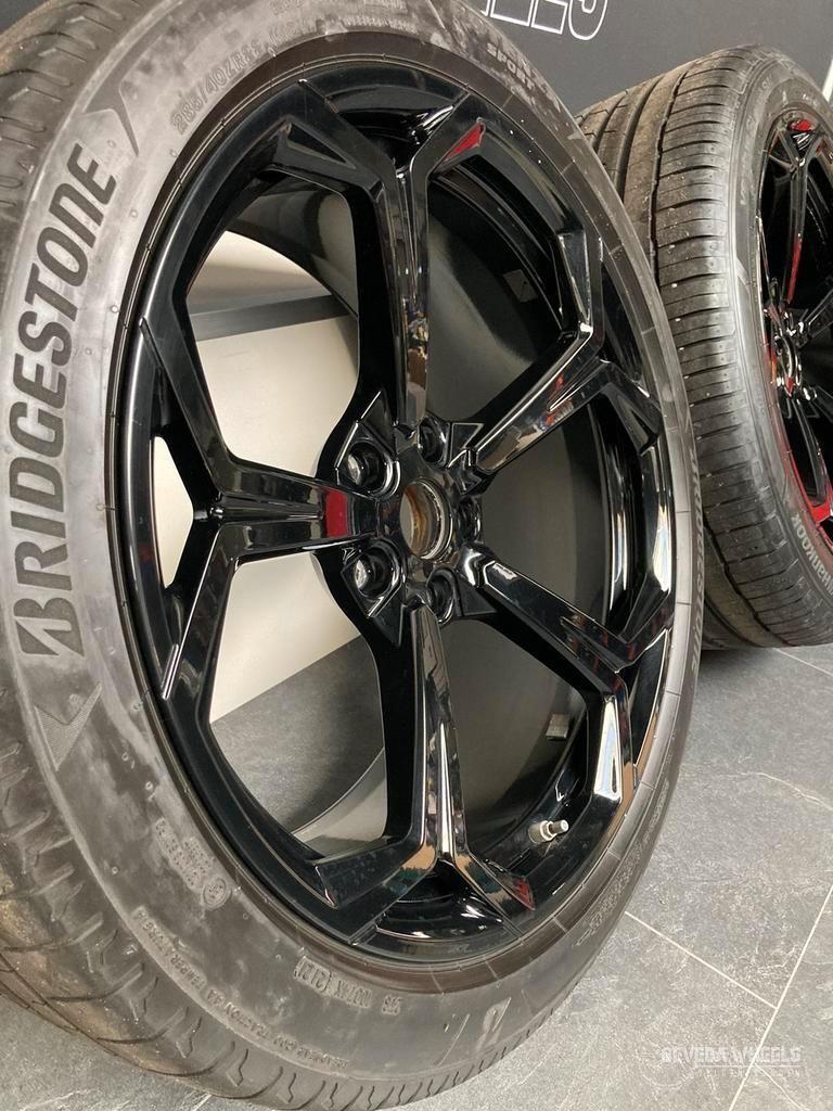 22'' originele Lamborghini Urus velgen + banden breedset 4ML, Gebruikt, -, 285 mm, -