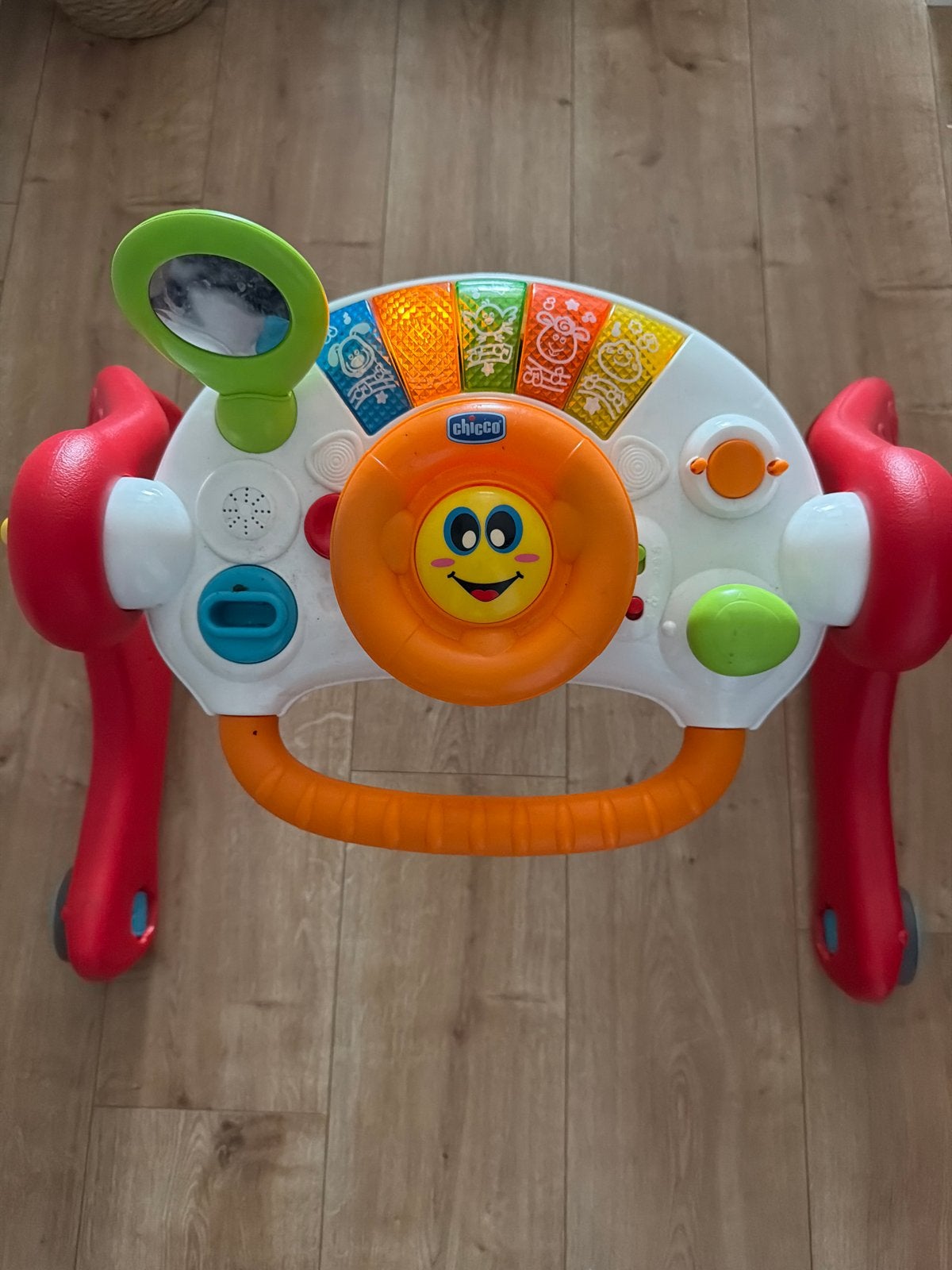 Chicco Loopwagen - Zo goed als nieuw, Ophalen of Verzenden, Zo goed als nieuw, Overige typen, Met licht