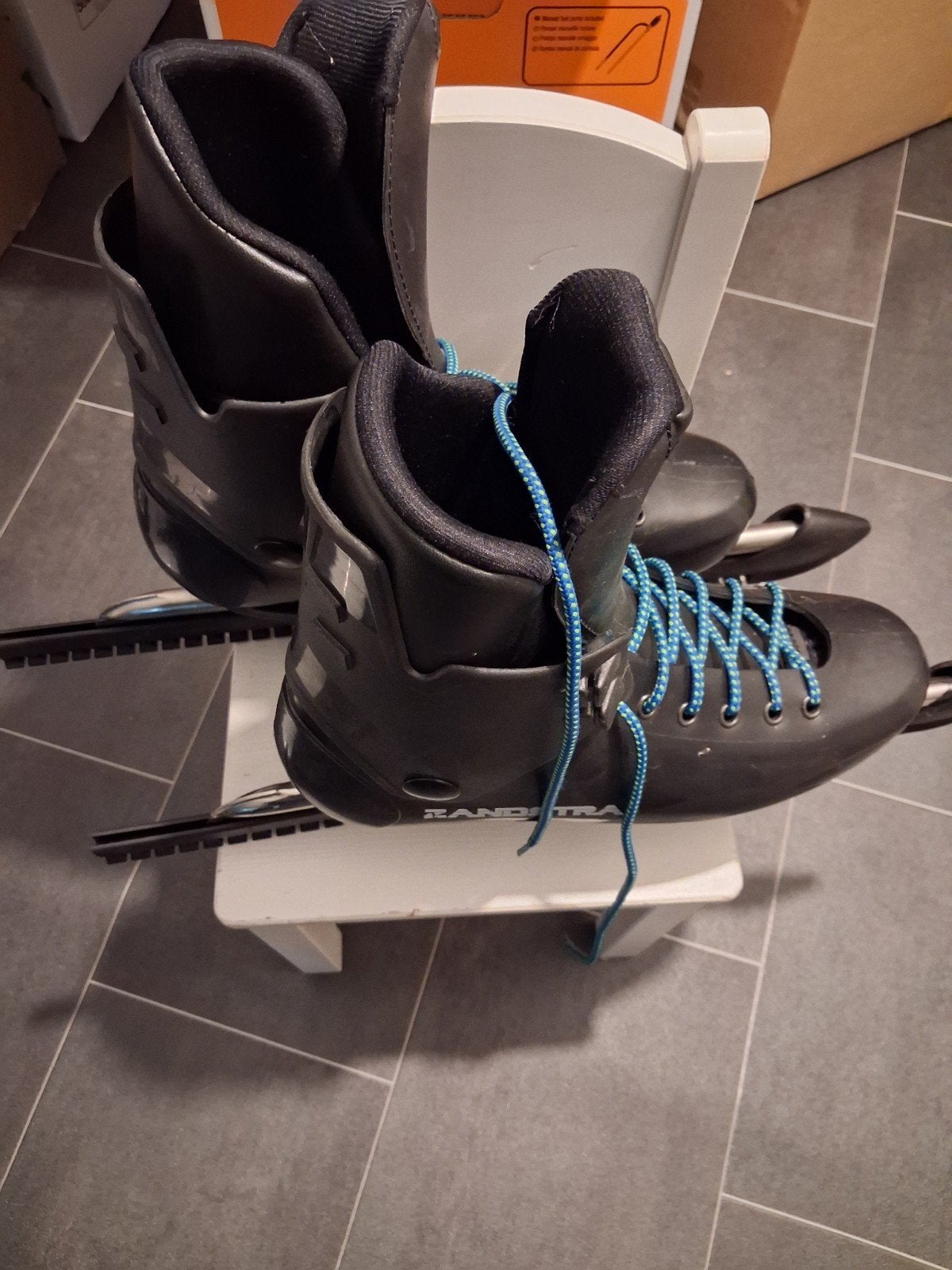 Zandstra schaatsen, Ophalen, Noren, Gebruikt, Zandstra