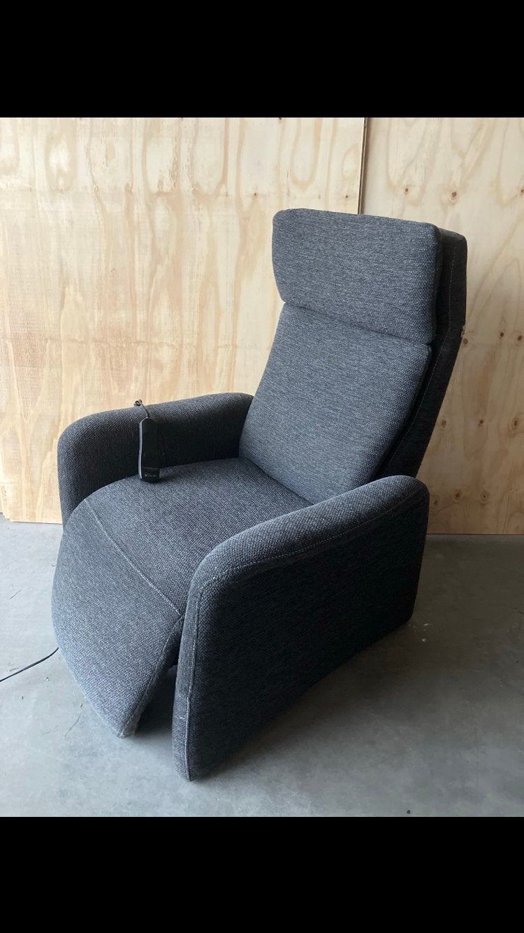 Hukla relaxstoel fauteuil elektrisch verstelbaar, Ophalen of Verzenden, Gebruikt, Stof, 75 tot 100 cm