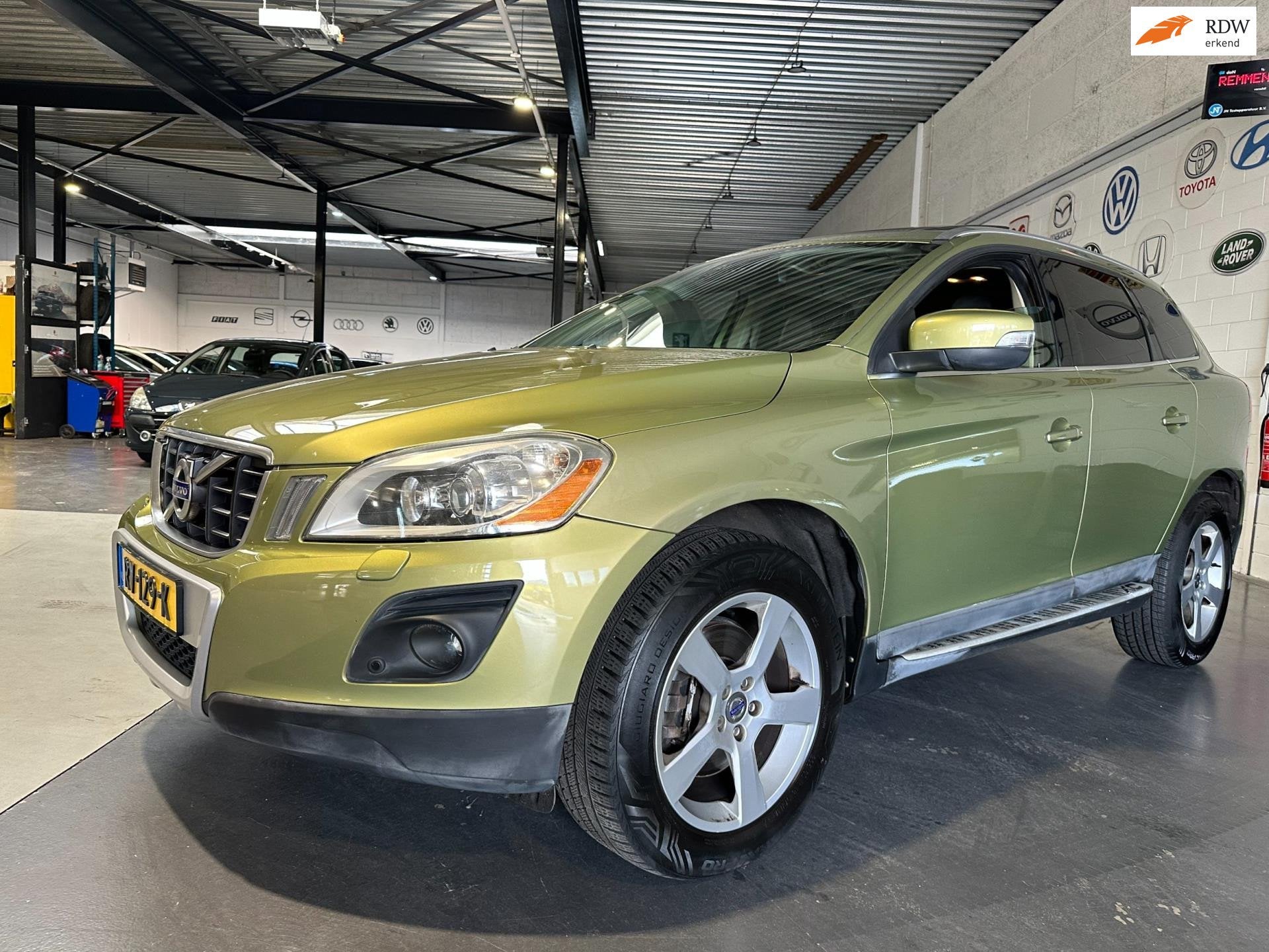 Volvo XC60 3.0 T6 AWD Summum/Panoramadak/Dealer onderhouden, Auto's, Automaat, Dealer onderhouden, Gebruikt, 2953 cc