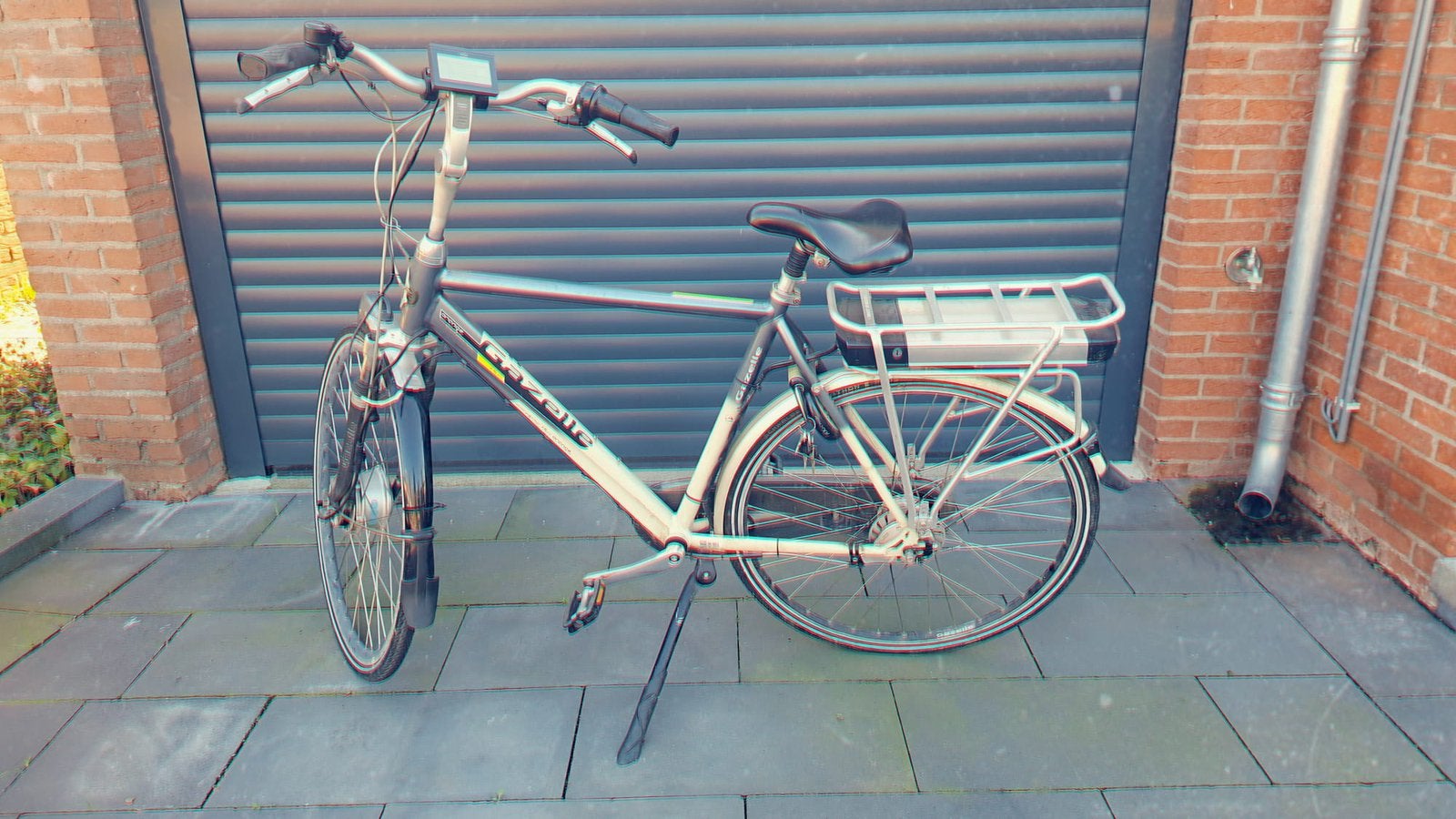 Gazelle herenfiets omgebouwd elektrisch Veldia ombouwset, Ophalen, Gebruikt, Versnellingen, 56 cm of meer