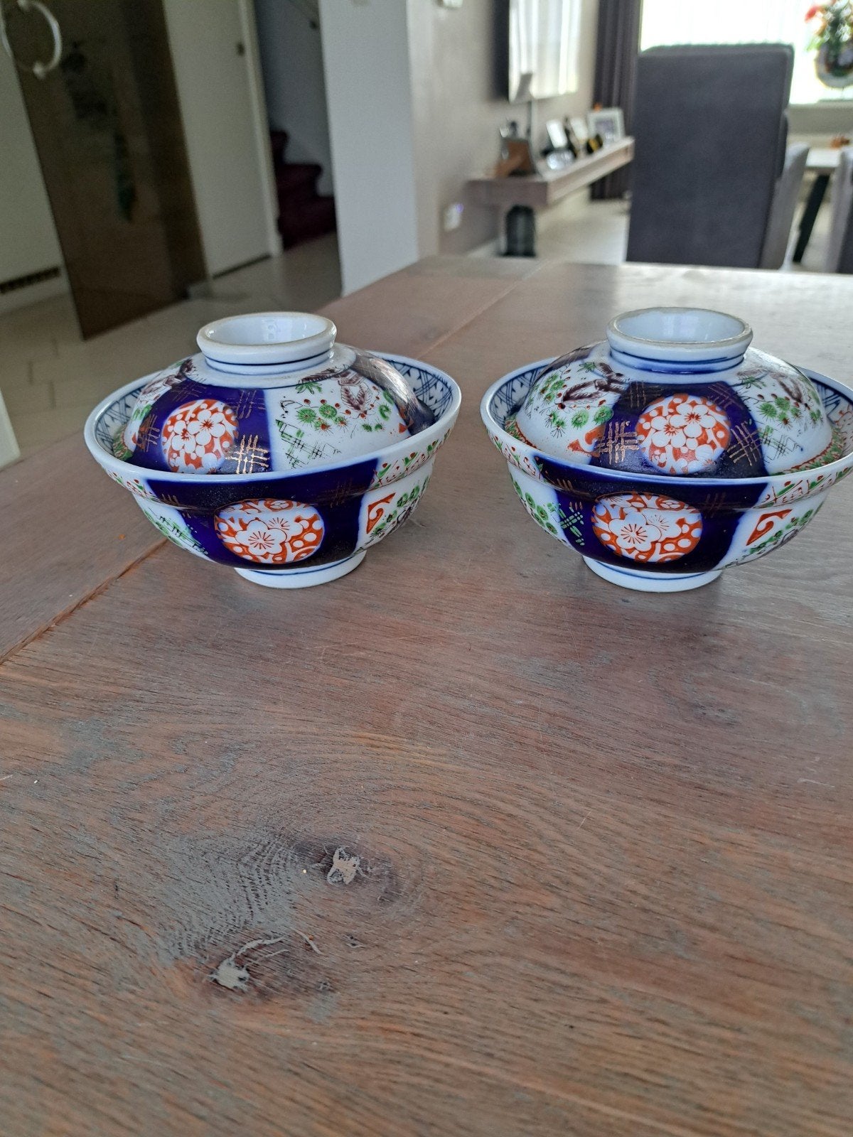 Set van 2 Chinese dekselkommen, handgeschilderd, Ophalen of Verzenden
