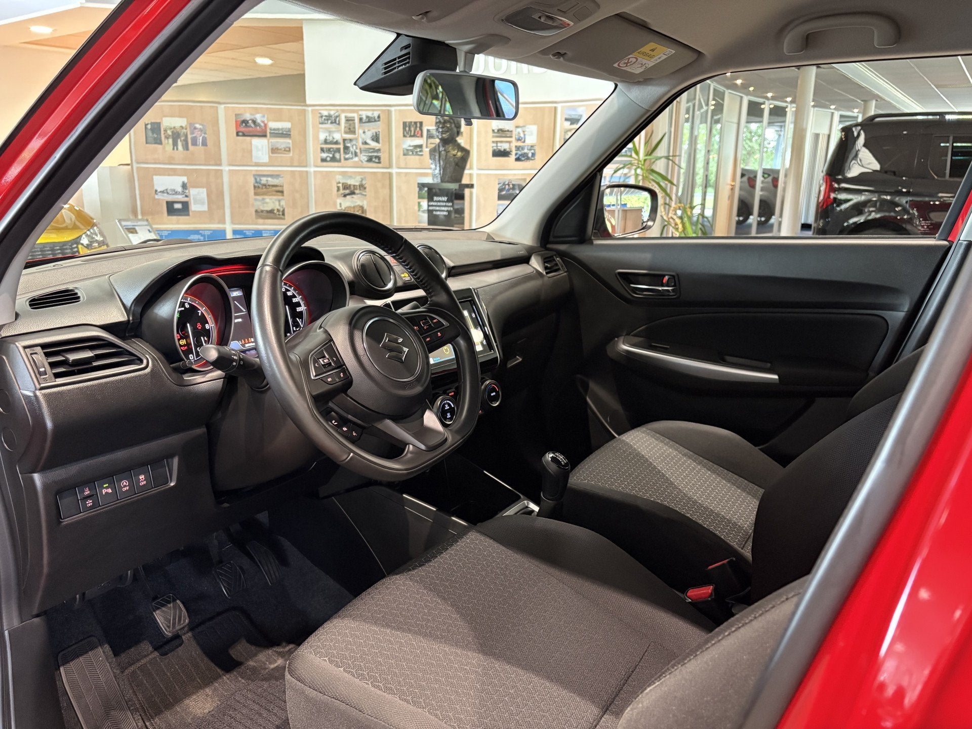 Suzuki Swift 1.2 Style Smart Hybrid, Stijl, Adaptive, Climat, 12 maanden, Stof, Gebruikt, Euro 6