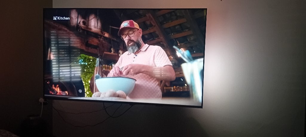 tv met licht +beugel, Audio, Tv en Foto, Televisies, Ophalen, Philips, 50 Hz, Nieuw