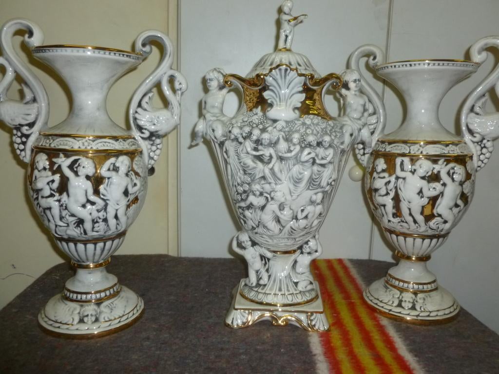 Capodimonte Italiaanse porseleinen vazen, Ophalen