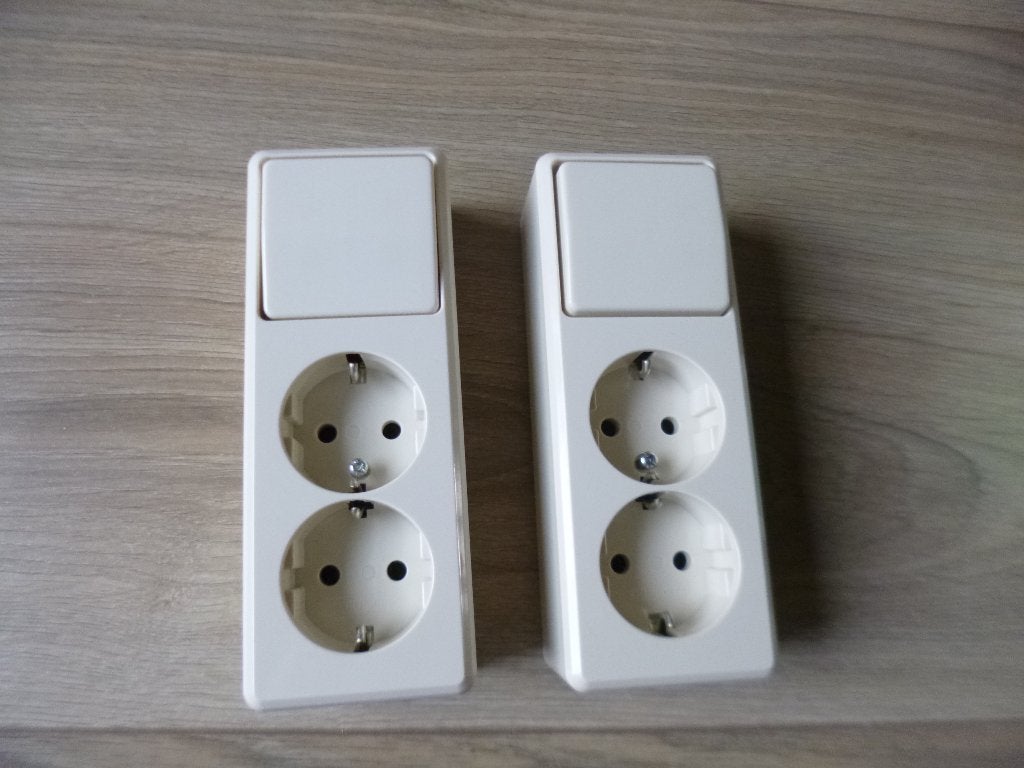 Dubbel stopcontact met schakelaar opbouw, Ophalen of Verzenden, Nieuw, Jung, Stopcontact